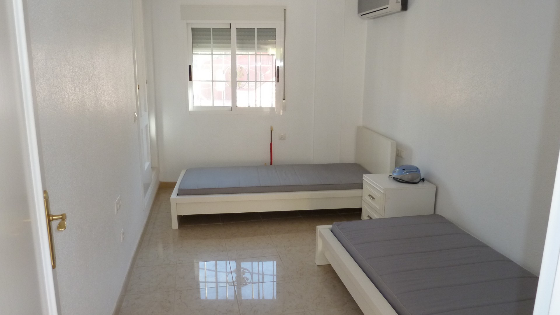 Resale - Doppelhaushälfte -
Rojales - Rojales - Village