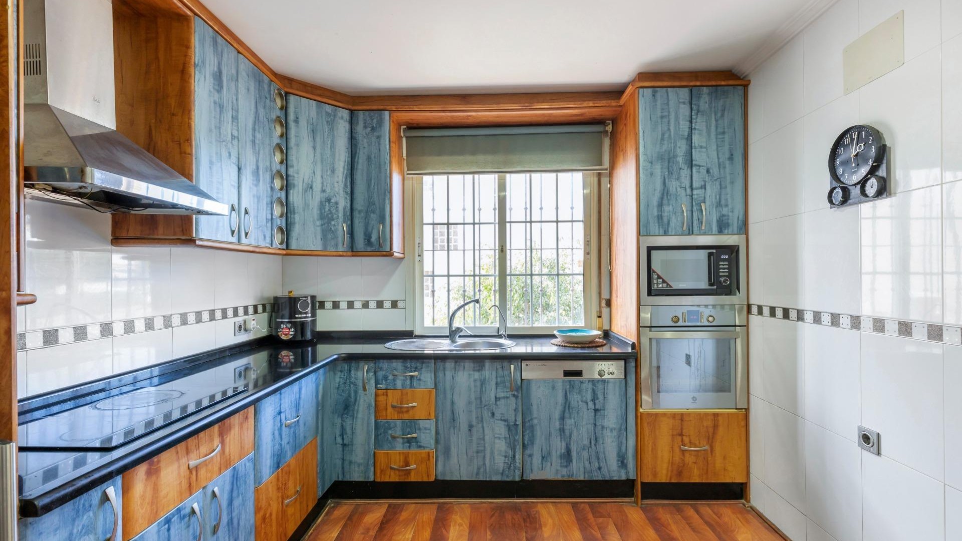 Resale - Doppelhaushälfte -
Torrevieja - Aguas Nuevas