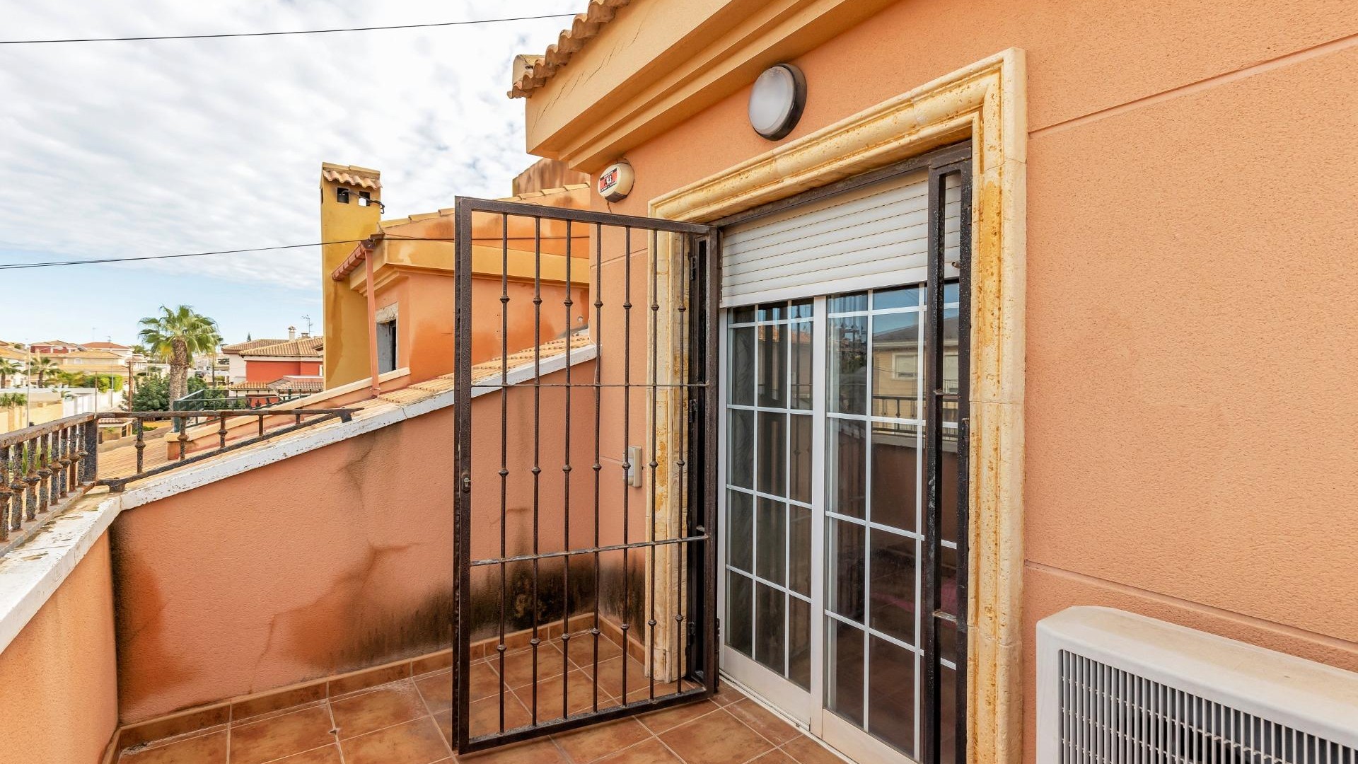 Resale - Doppelhaushälfte -
Torrevieja - Aguas Nuevas