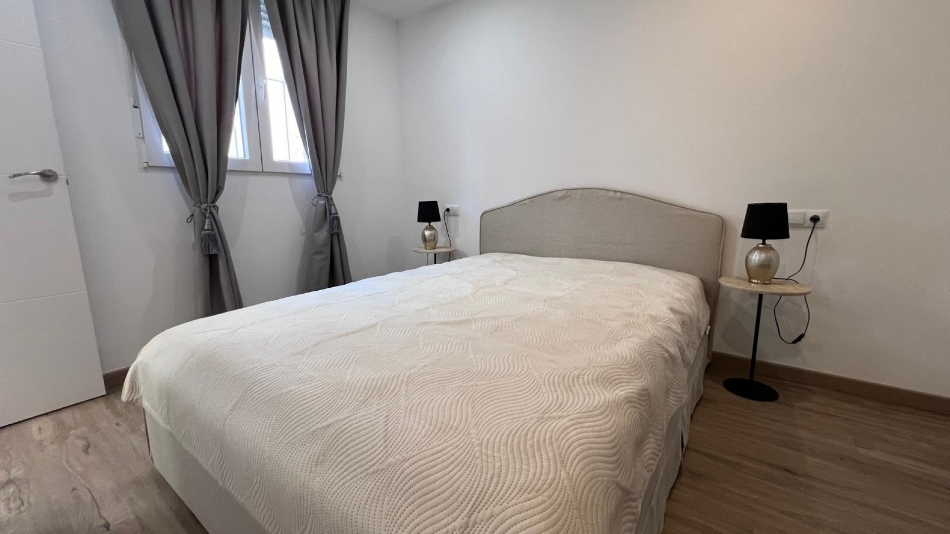 Resale - Doppelhaushälfte -
Torrevieja - Torreblanca