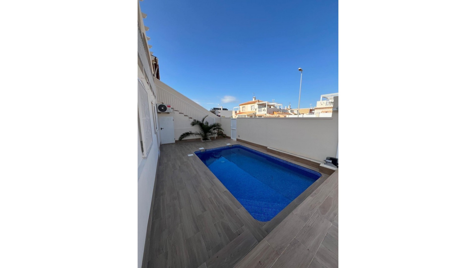 Resale - Doppelhaushälfte -
Torrevieja - Torreblanca
