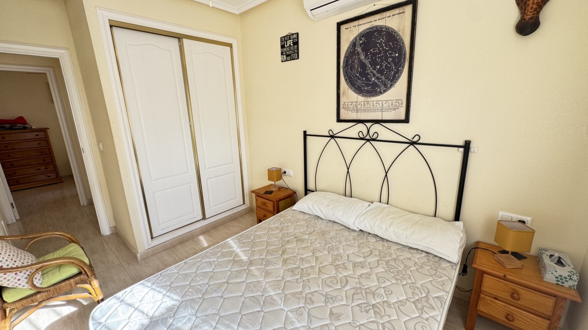 Resale - Doppelhaushälfte -
Villamartín