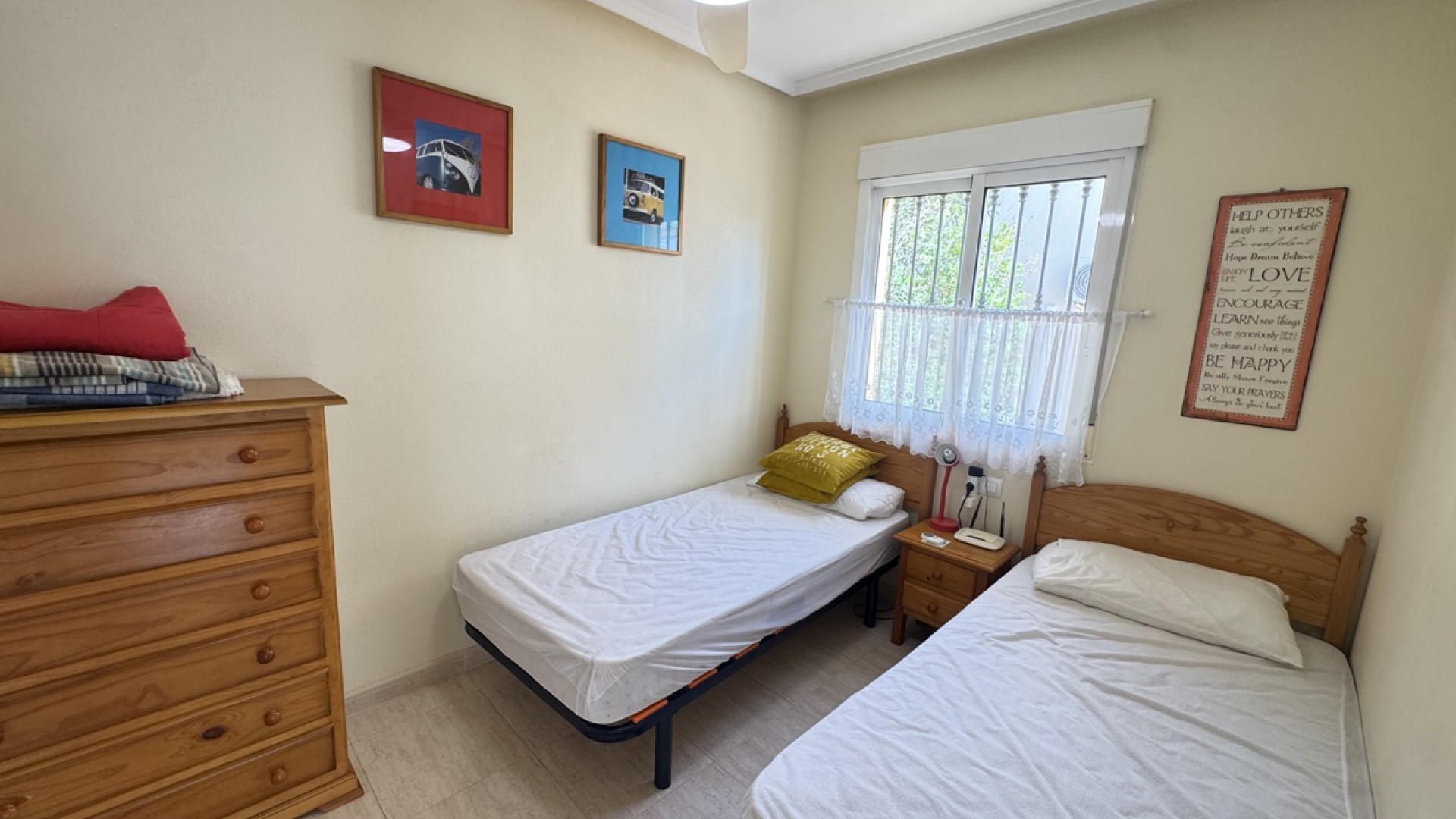 Resale - Doppelhaushälfte -
Villamartín