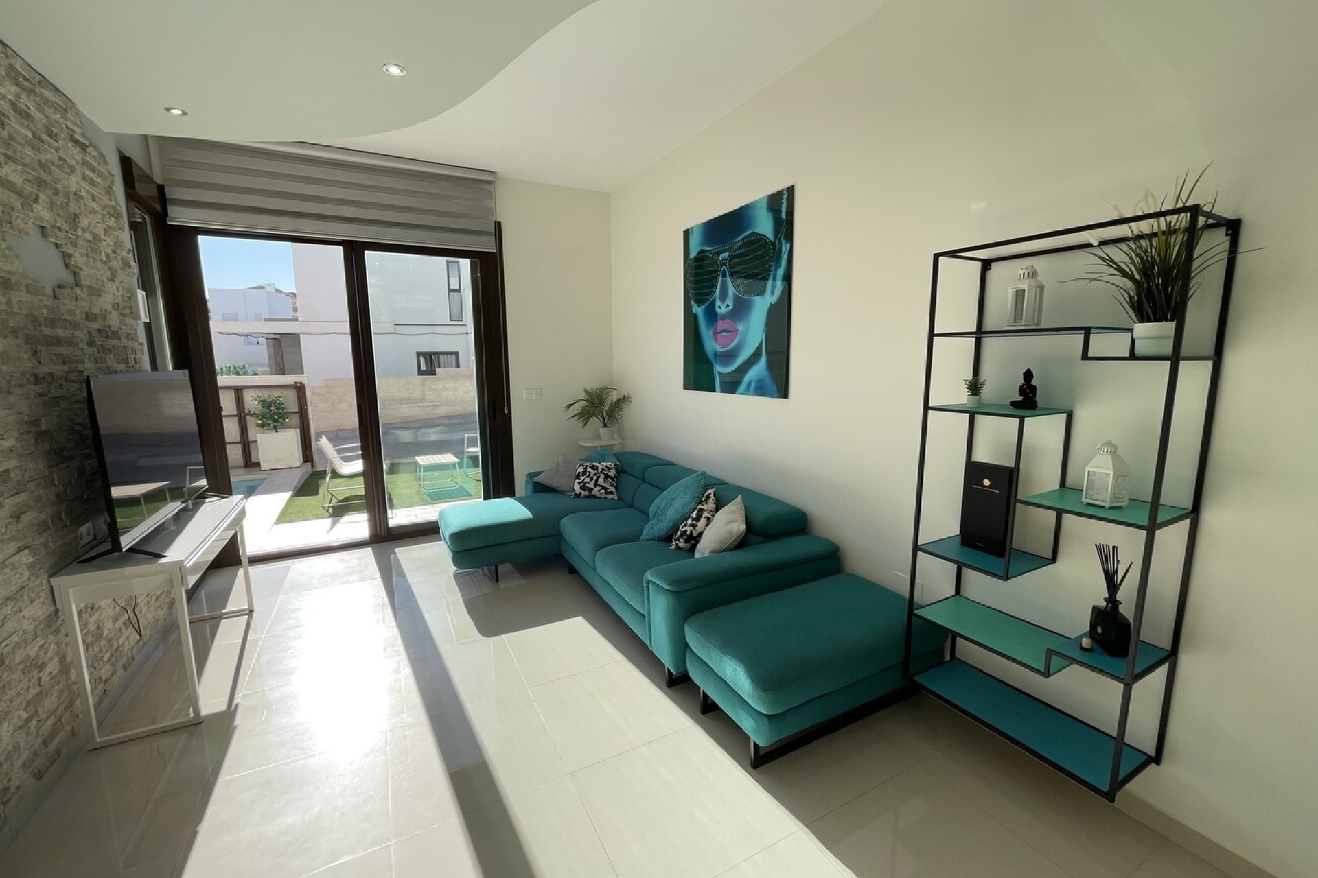 Resale - Doppelhaushälfte -
Villamartín
