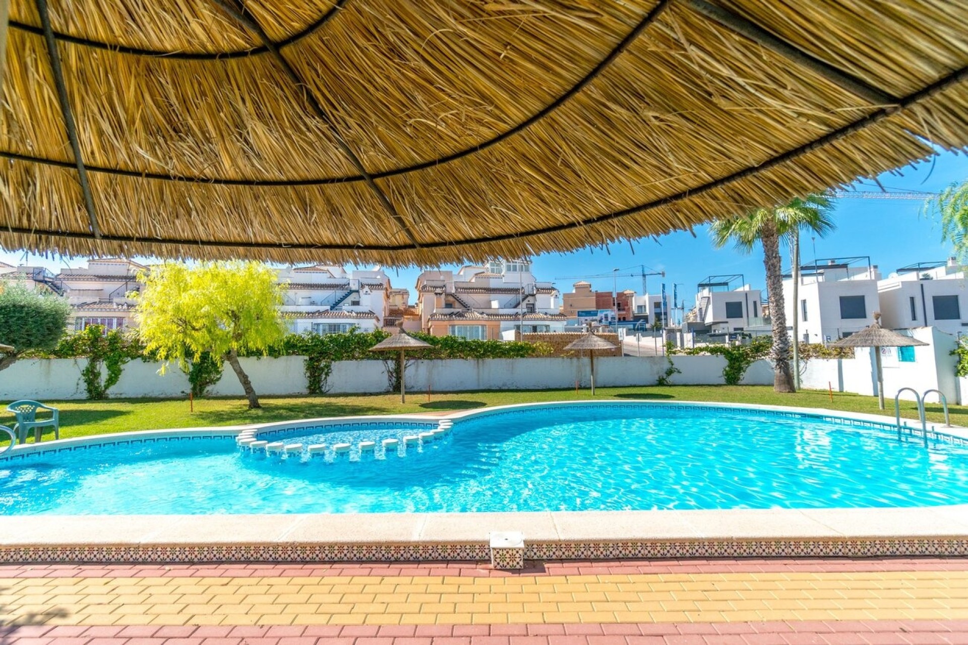 Resale - Doppelhaushälfte -
Villamartín