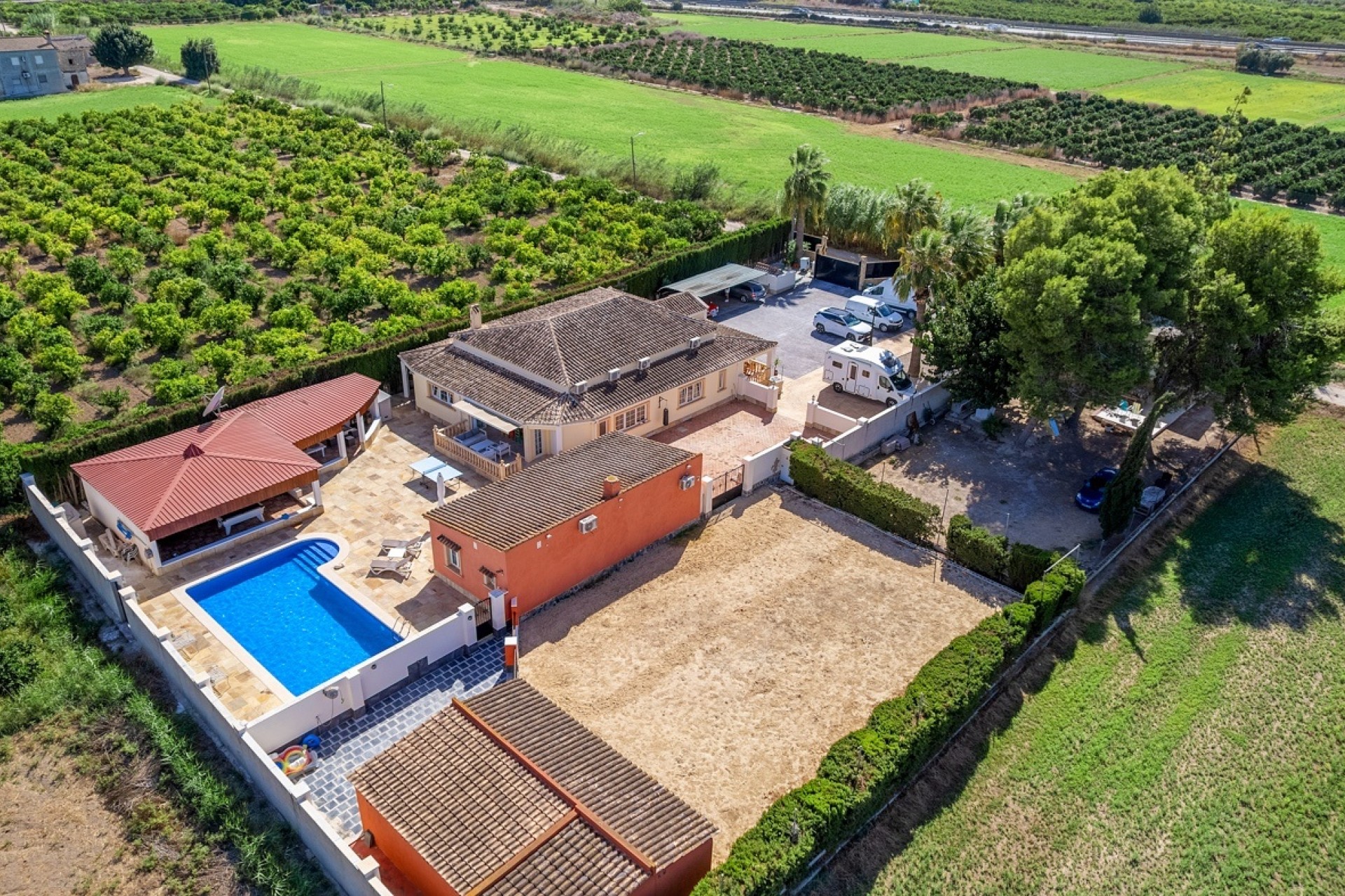 Resale - Finca - Country Property -
Almoradí - Las Heredades