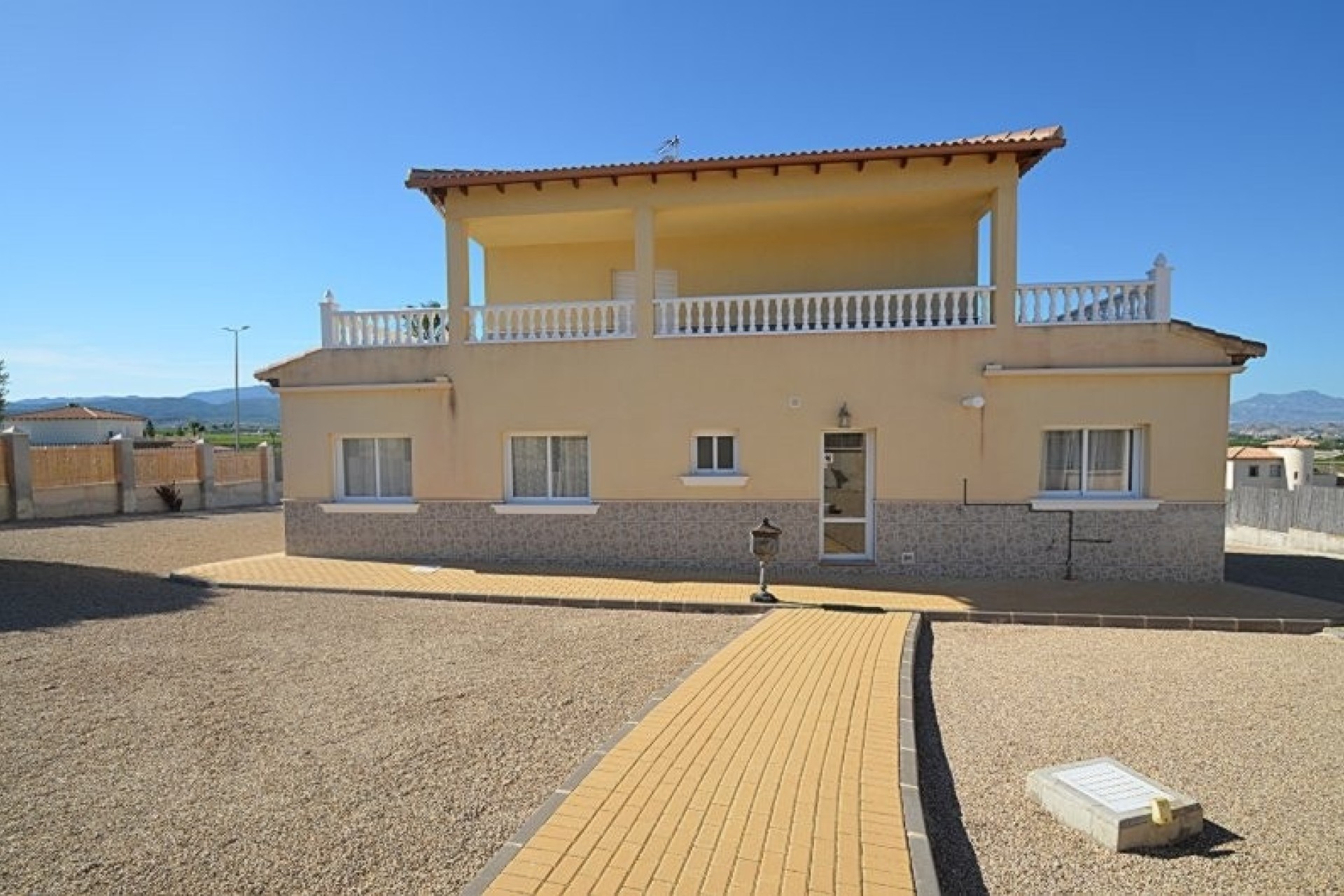Resale - Finca - Country Property -
Campos del Rio - Inland
