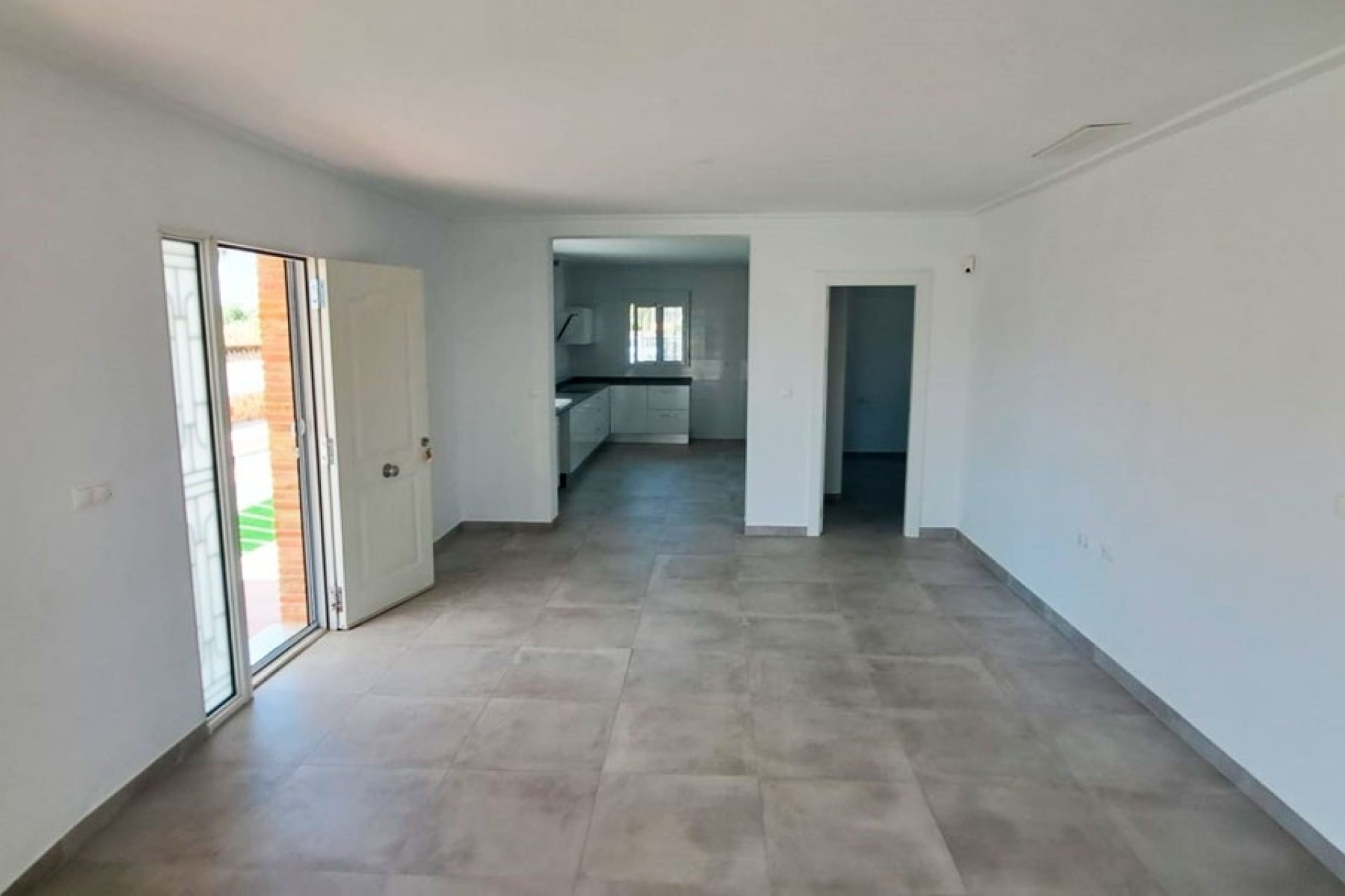 Resale - Finca - Country Property -
Catral
