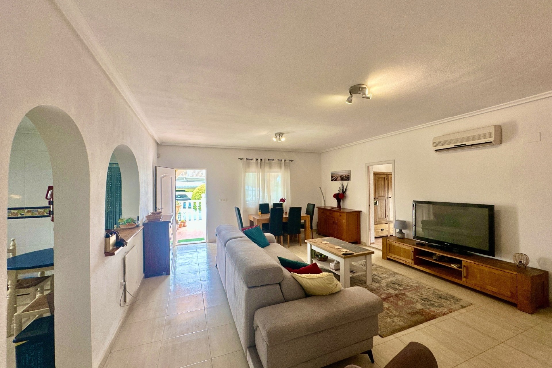 Resale - Finca - Country Property -
Catral
