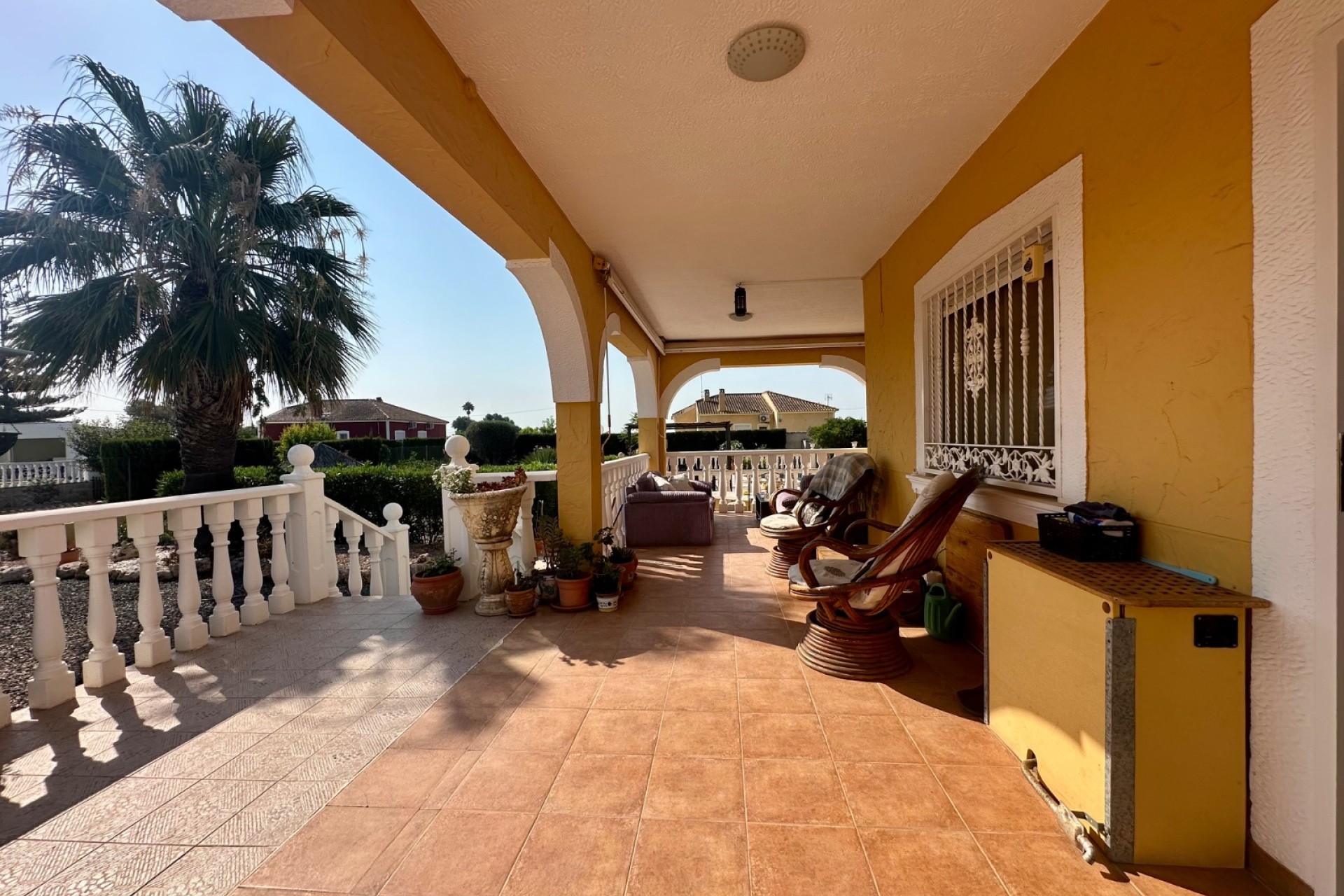 Resale - Finca - Country Property -
Catral