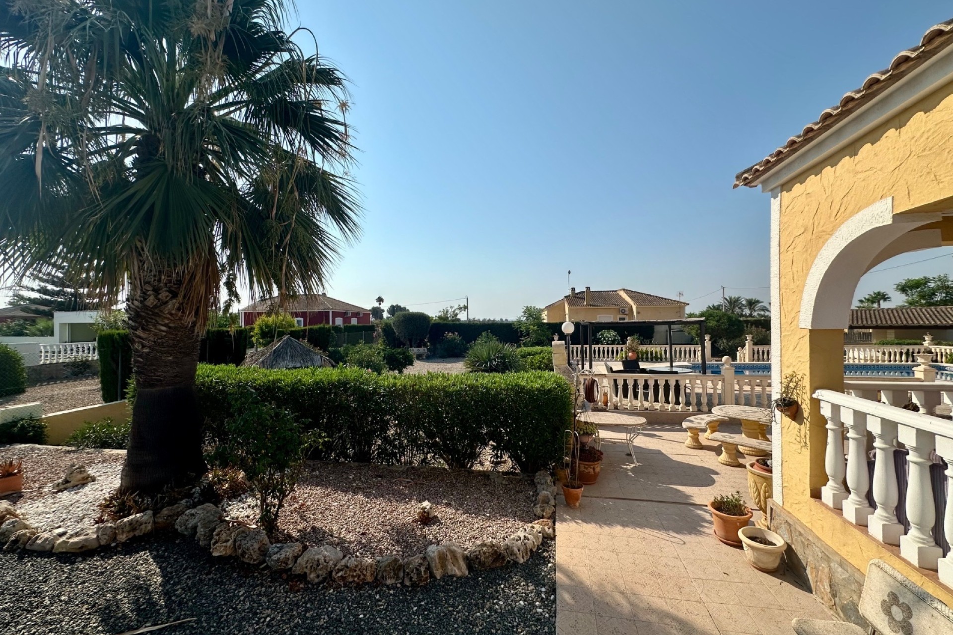 Resale - Finca - Country Property -
Catral