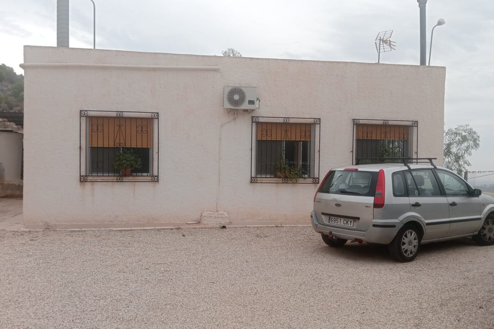 Resale - Finca - Country Property -
Crevillente