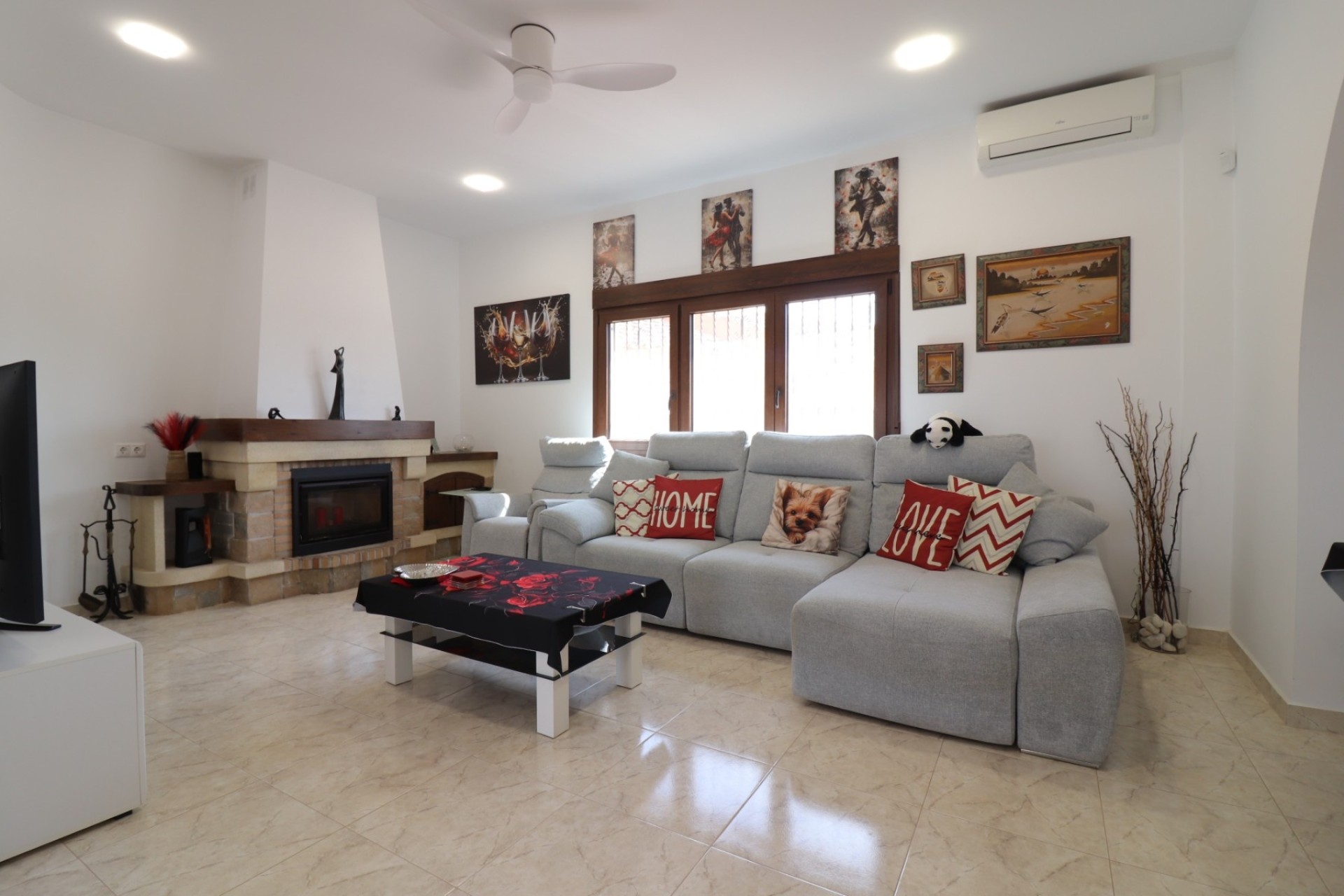 Resale - Finca - Country Property -
Daya Vieja - Daya Vieja - Country