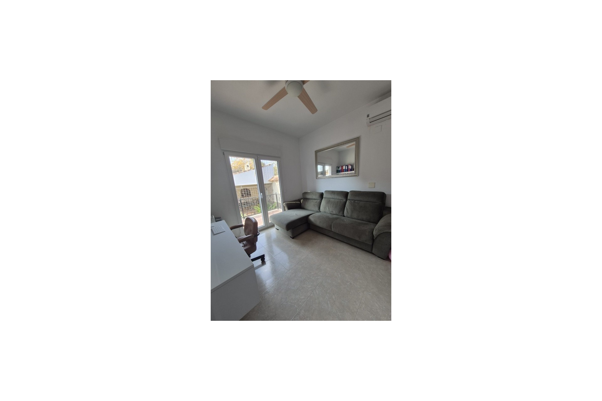 Resale - Finca - Country Property -
Daya Vieja