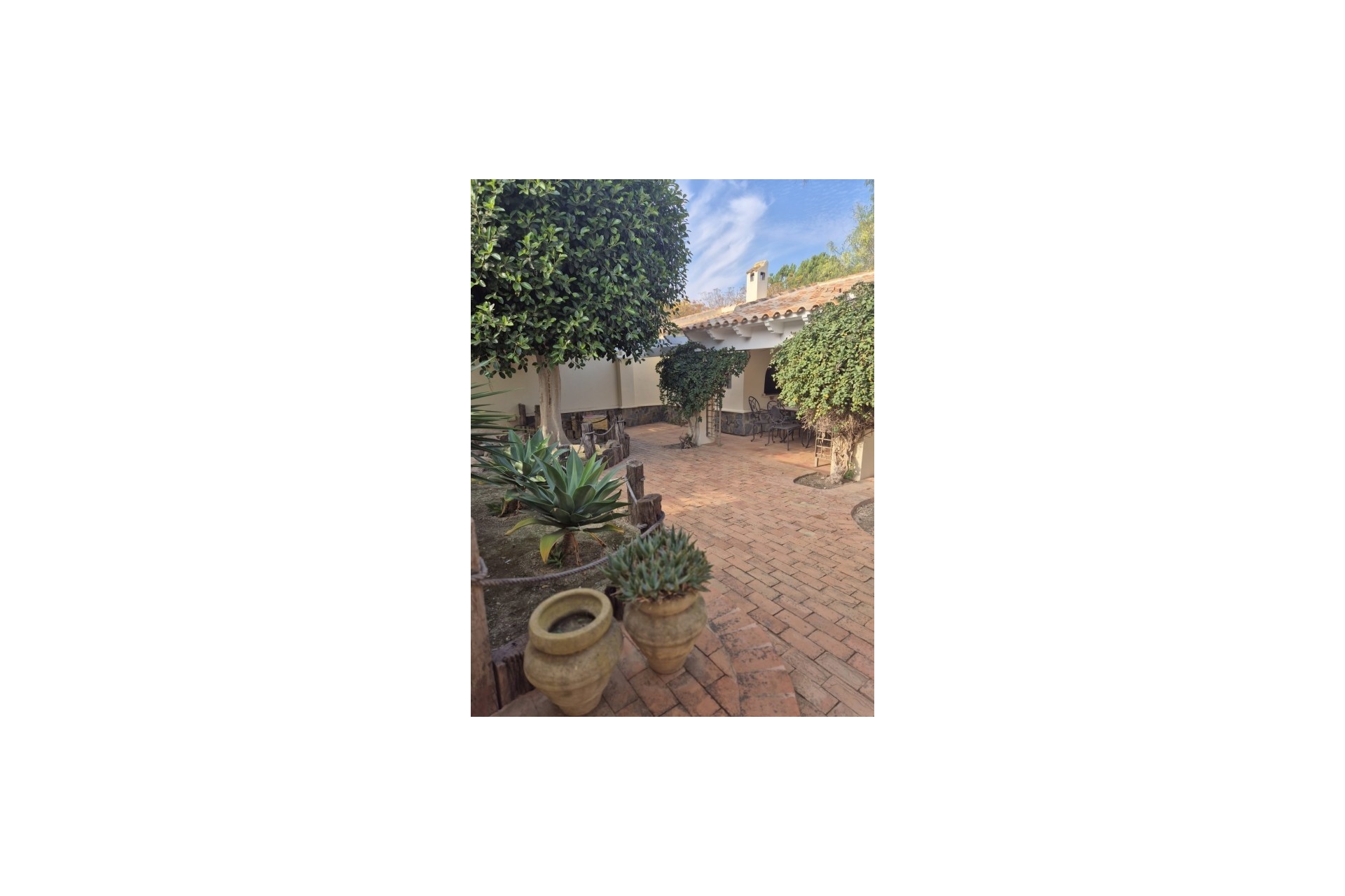 Resale - Finca - Country Property -
Daya Vieja