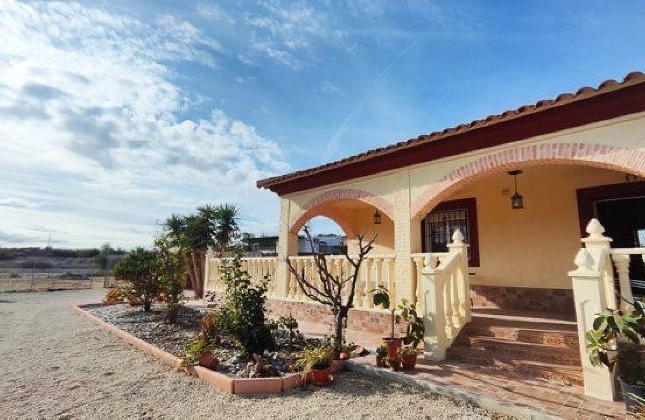 Resale - Finca - Country Property -
Fortuna