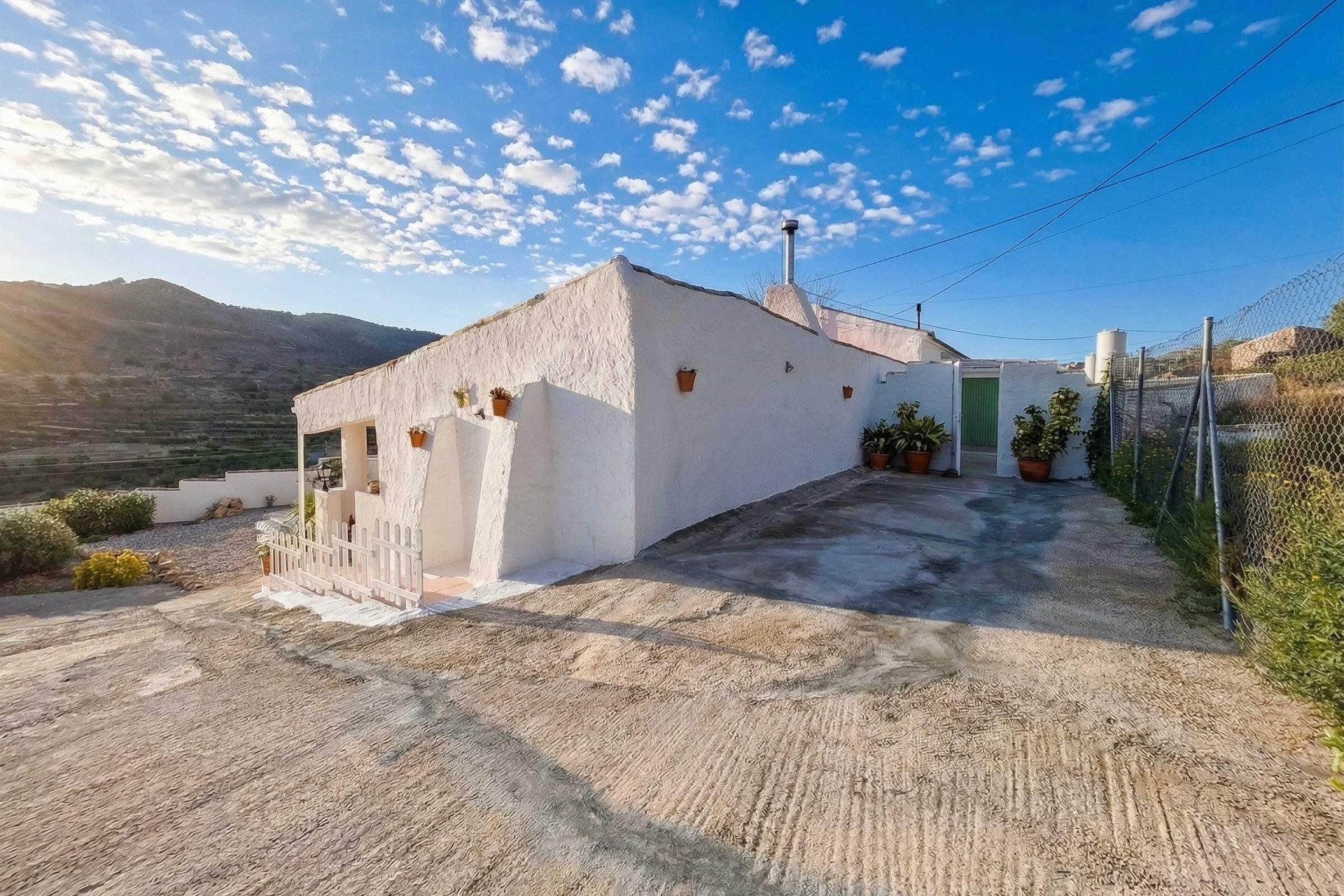 Resale - Finca - Country Property -
Fortuna