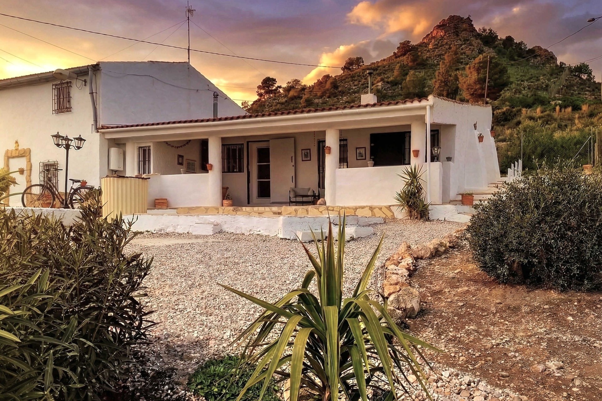 Resale - Finca - Country Property -
Fortuna