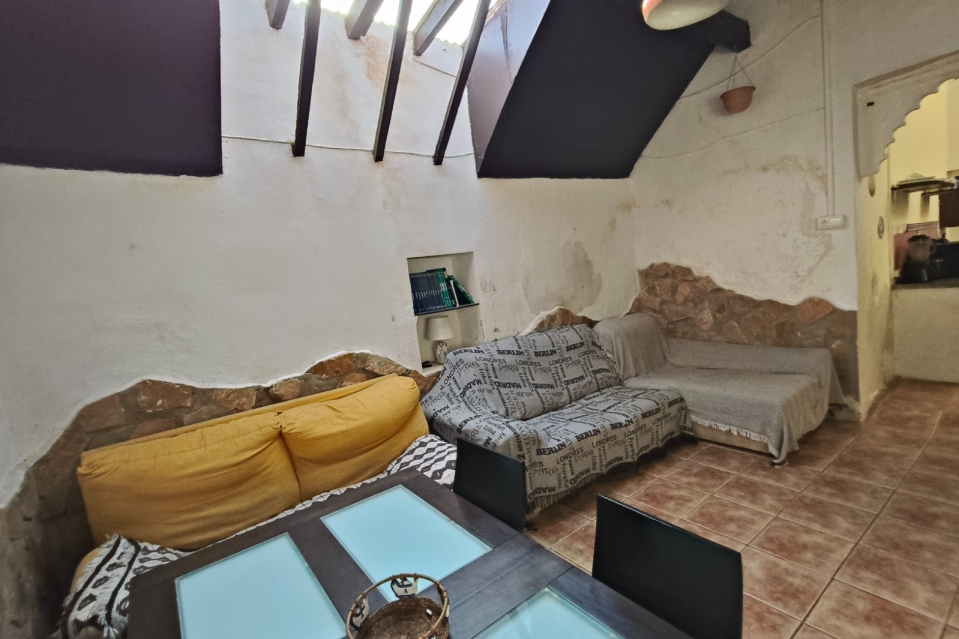 Resale - Finca - Country Property -
La Romana - Alcaña