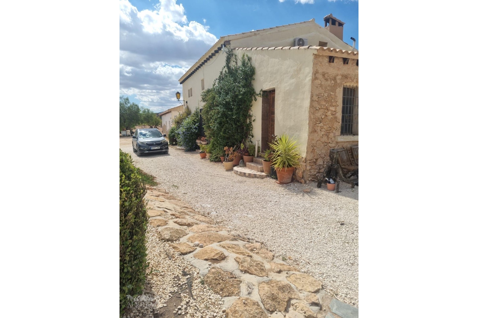 Resale - Finca - Country Property -
Lel - Lel Alicante
