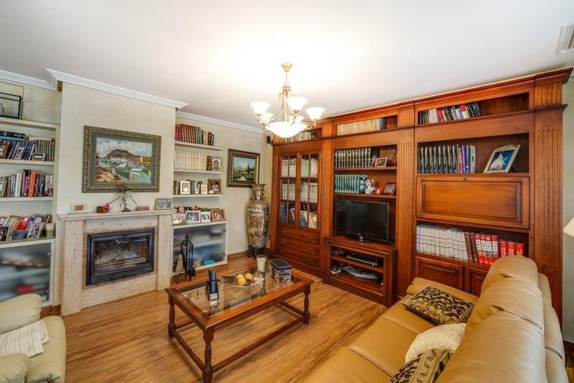 Resale - Finca - Country Property -
Los Montesinos
