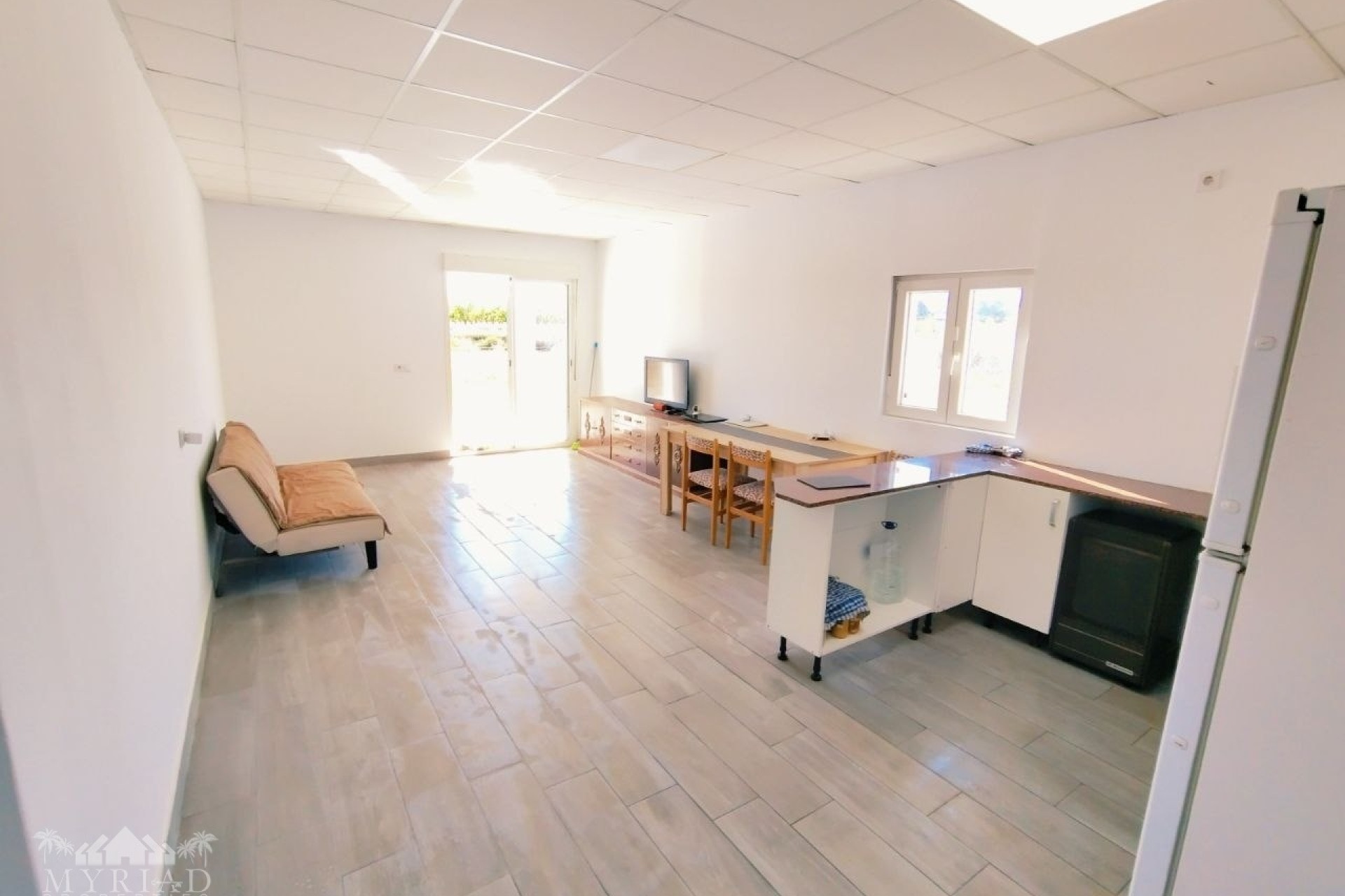 Resale - Finca - Country Property -
Pinoso - Pinoso Alicante