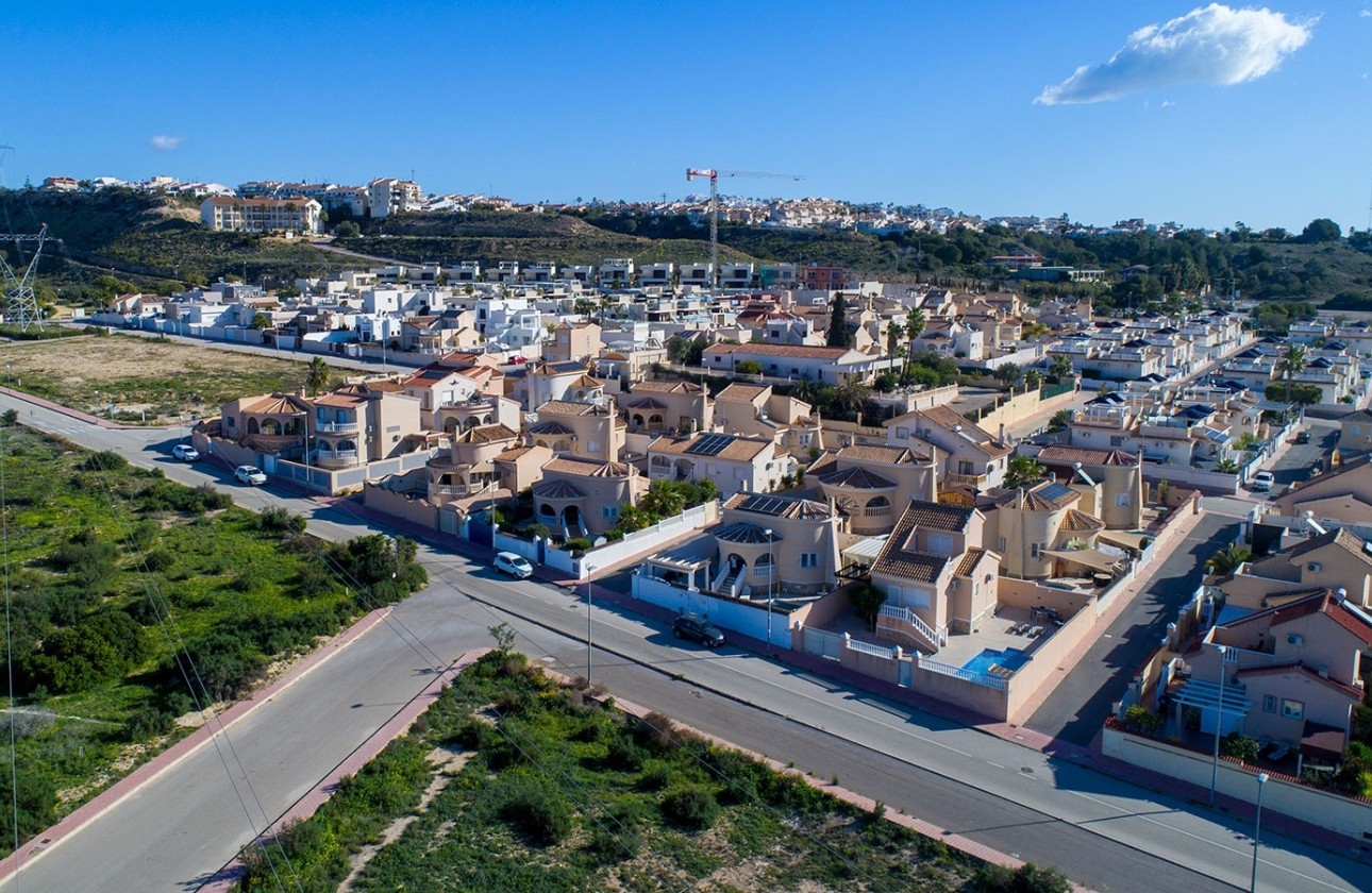 Resale - Finca - Country Property -
Rojales - Pueblo