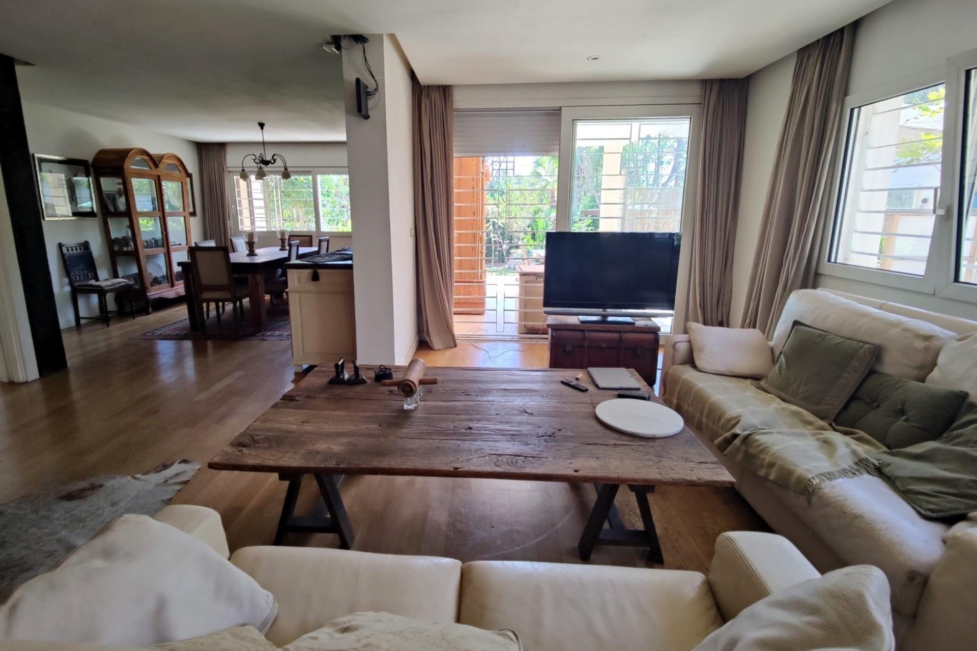 Resale - Finca - Country Property -
San Juan de Alicante - SAN JUAN
