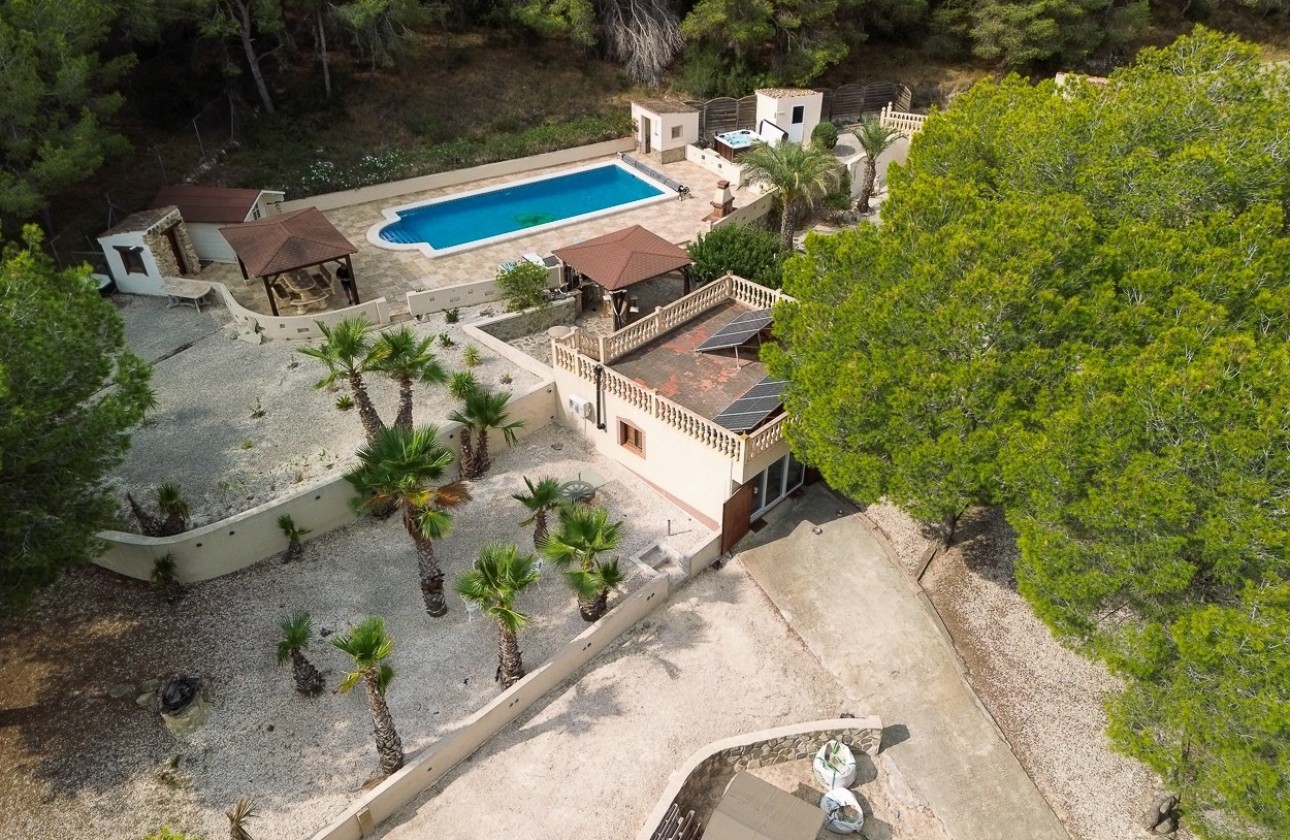 Resale - Finca - Country Property -
Torremendo