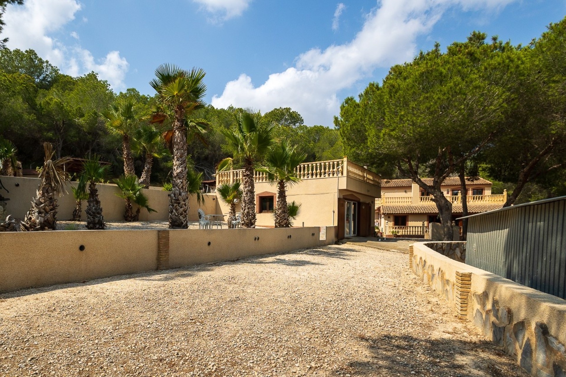 Resale - Finca - Country Property -
Torremendo