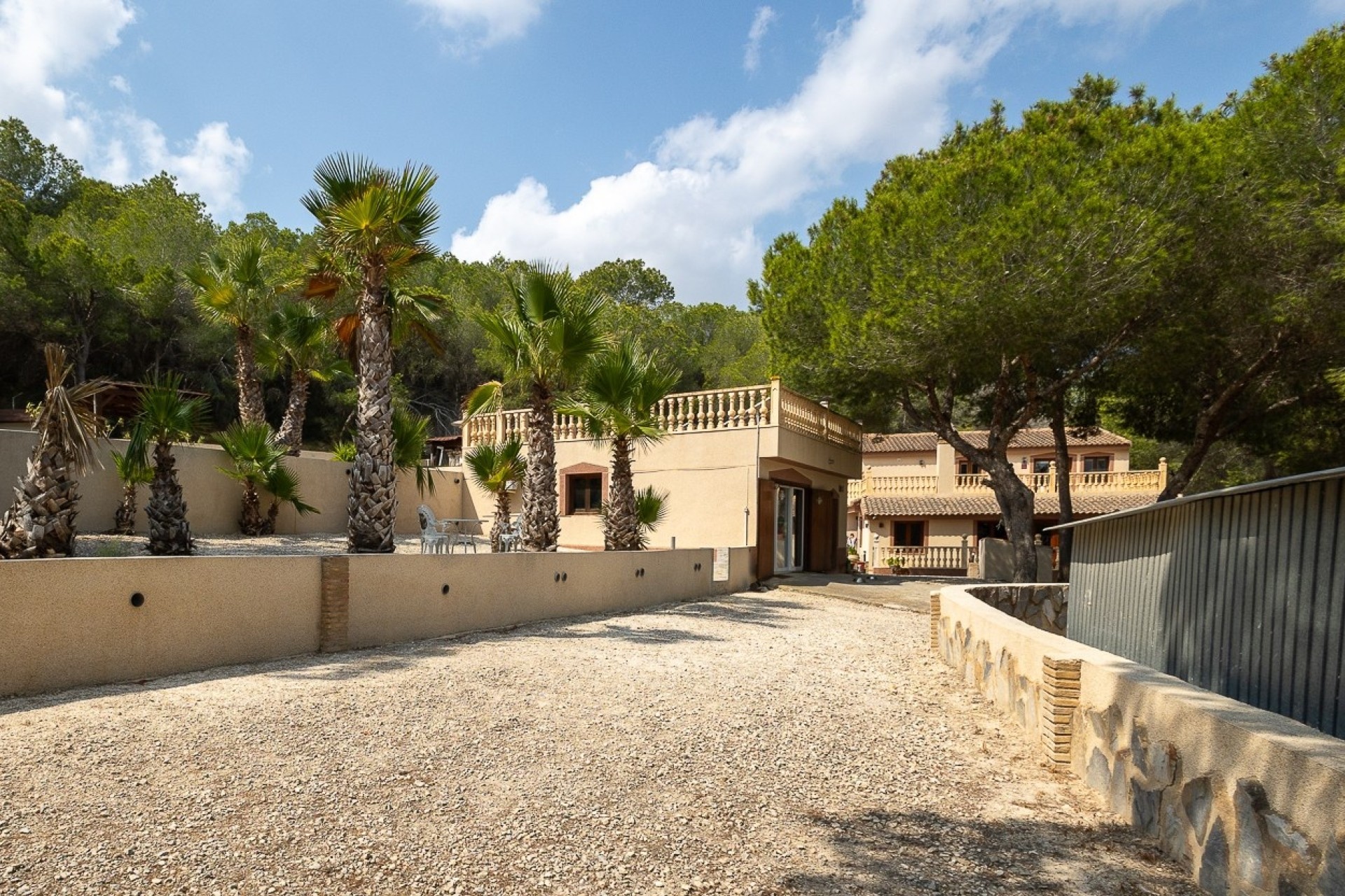 Resale - Finca - Country Property -
Torremendo