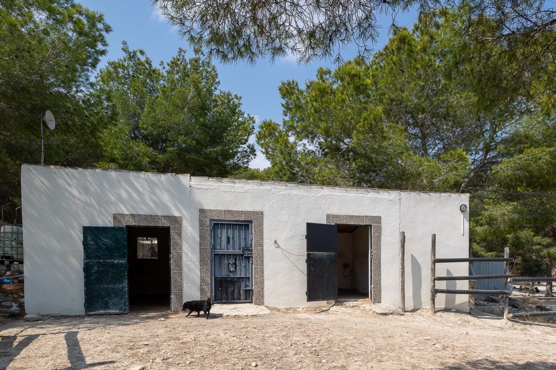 Resale - Finca - Country Property -
Torremendo