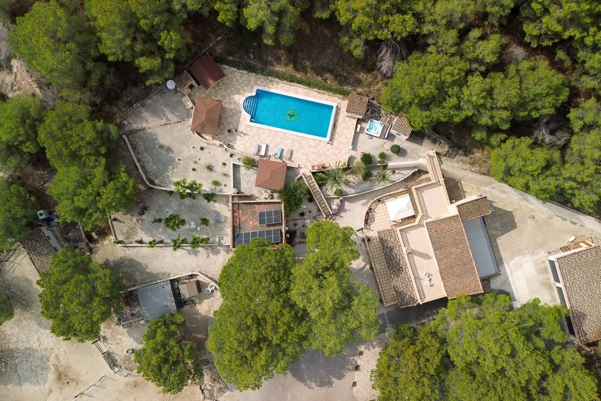 Resale - Finca - Country Property -
Torremendo