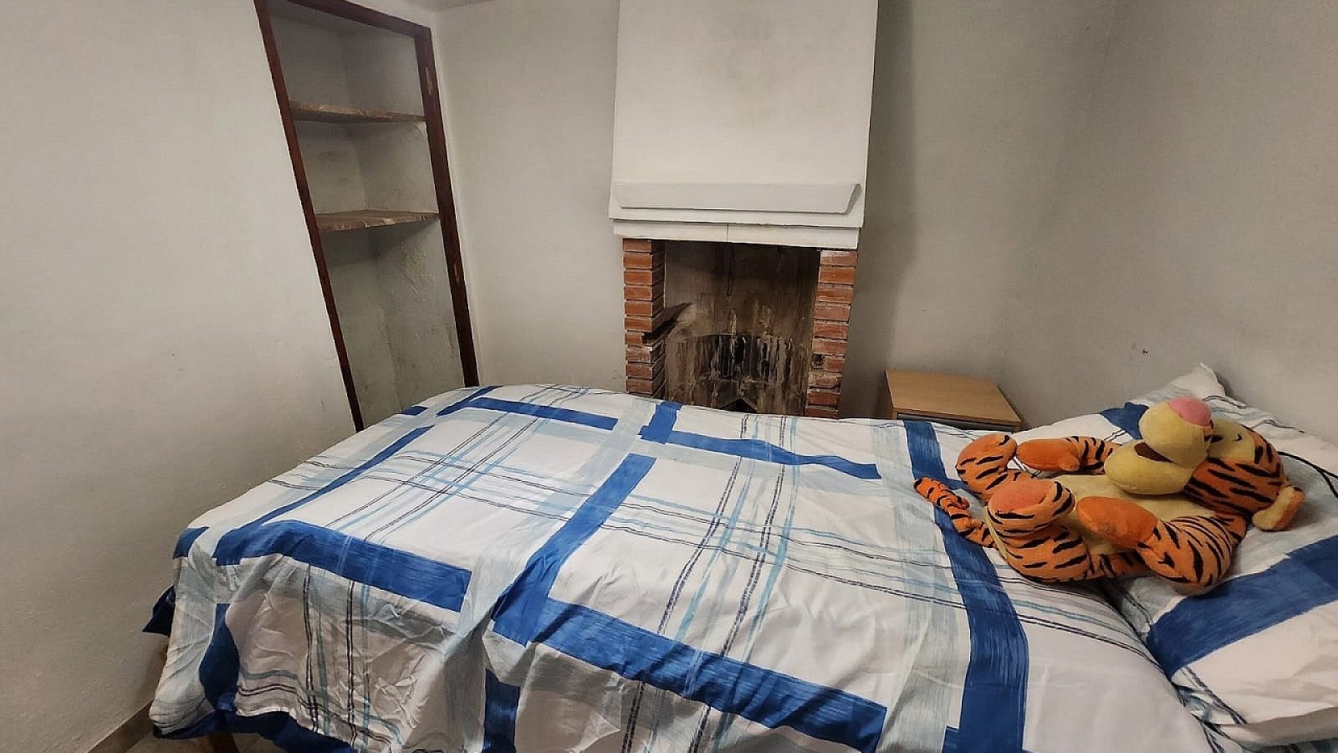 Resale - Finca Landgut -
Algueña