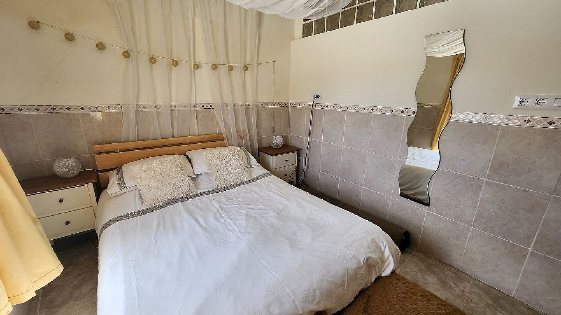 Resale - Finca Landgut -
Algueña