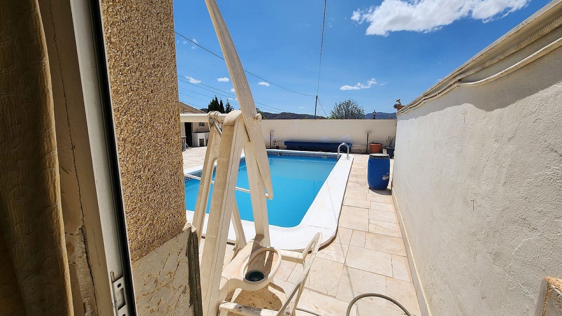 Resale - Finca Landgut -
Algueña