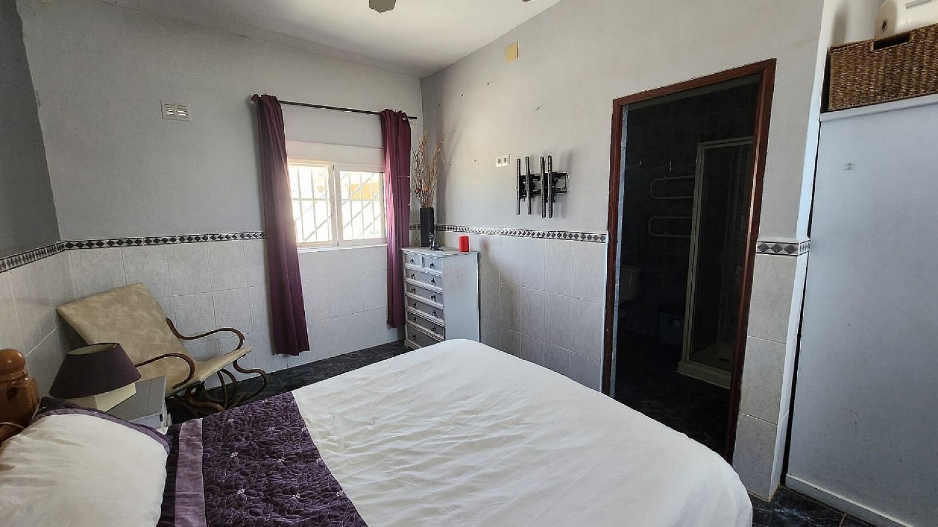 Resale - Finca Landgut -
Algueña