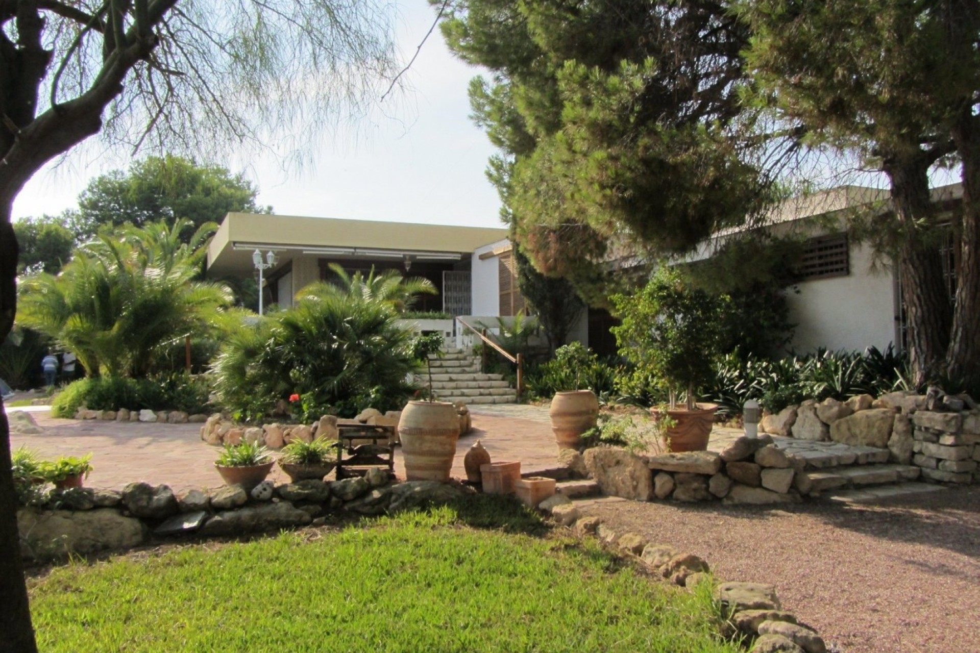 Resale - Finca Landgut -
Alicante