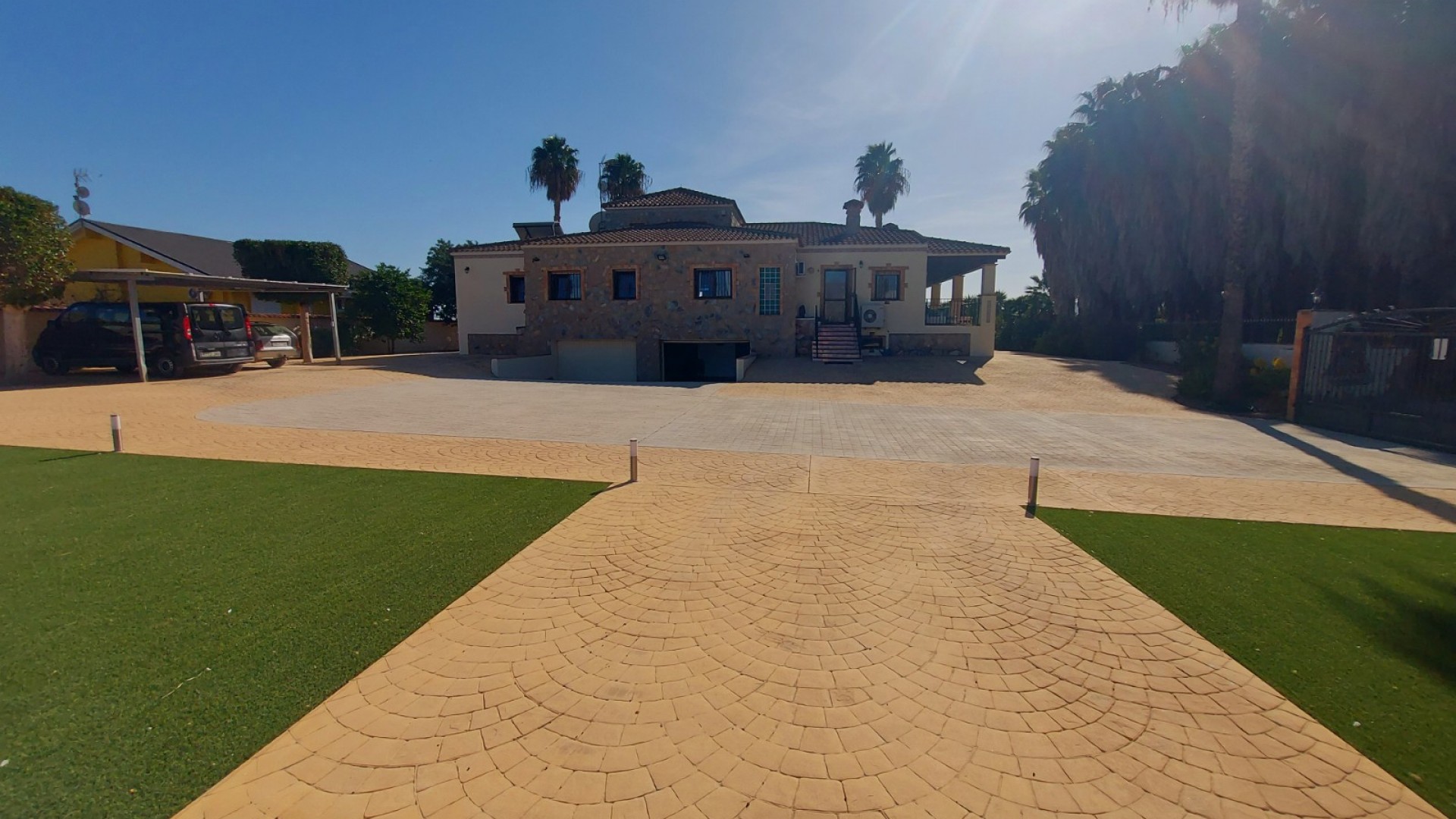 Resale - Finca Landgut -
Bigastro