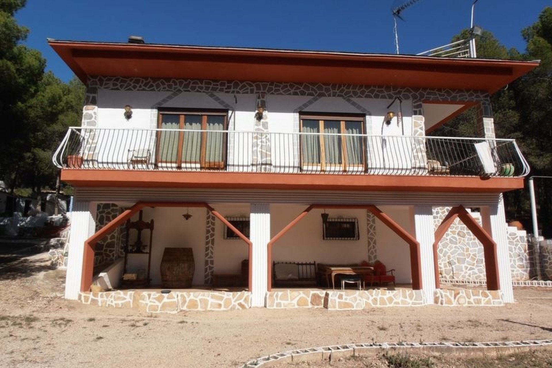 Resale - Finca Landgut -
Castalla