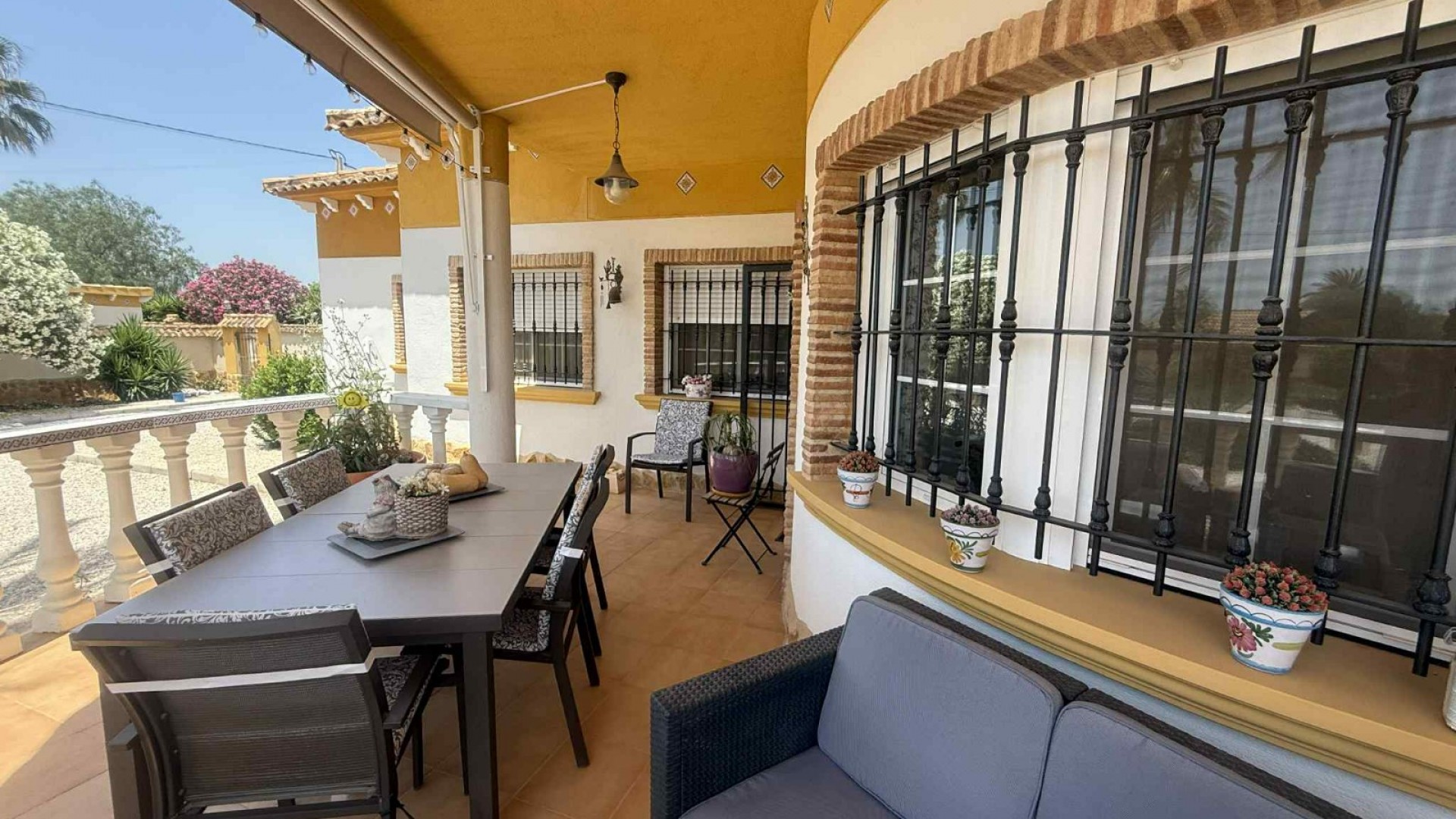 Resale - Finca Landgut -
Catral