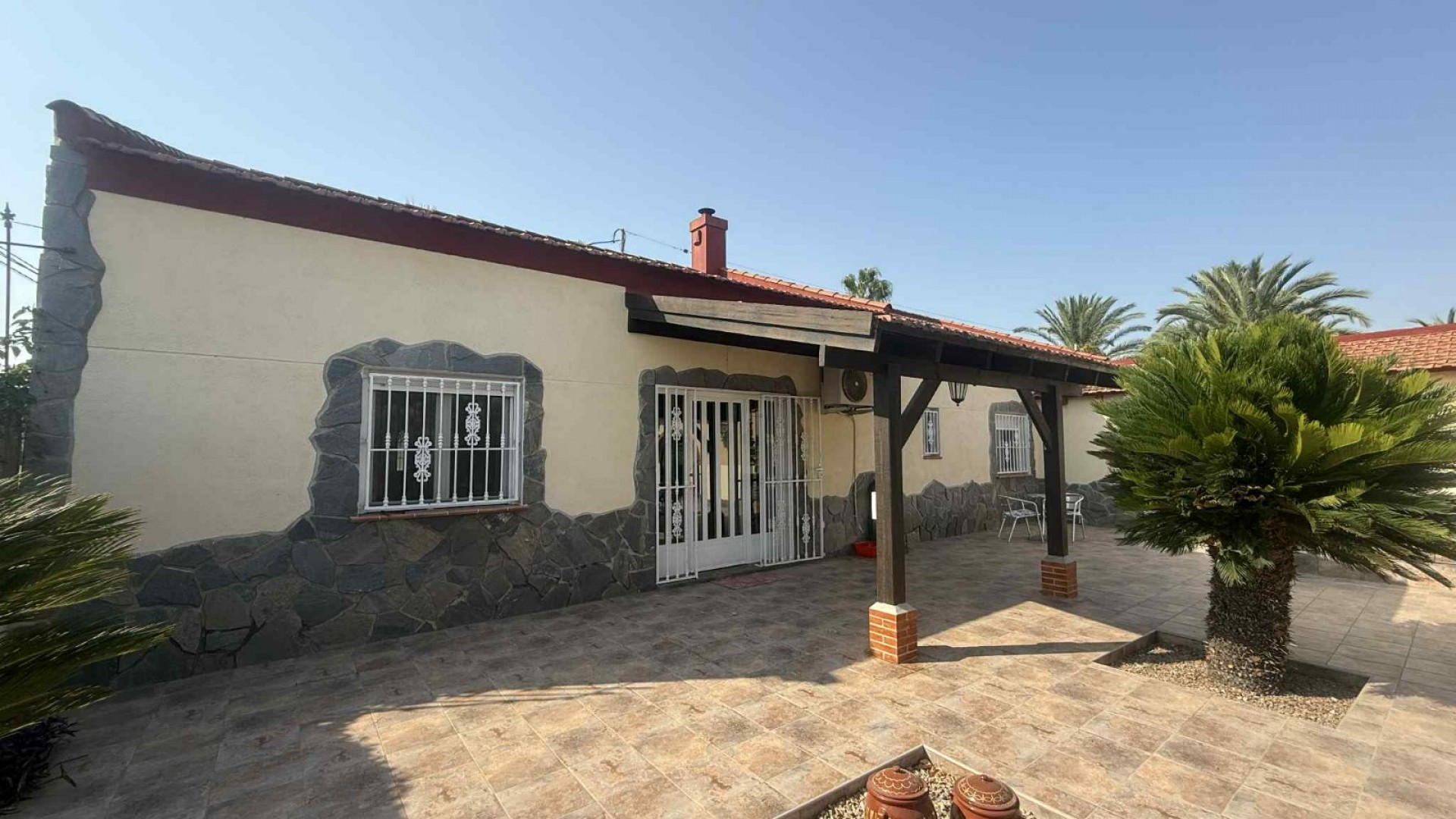 Resale - Finca Landgut -
Catral
