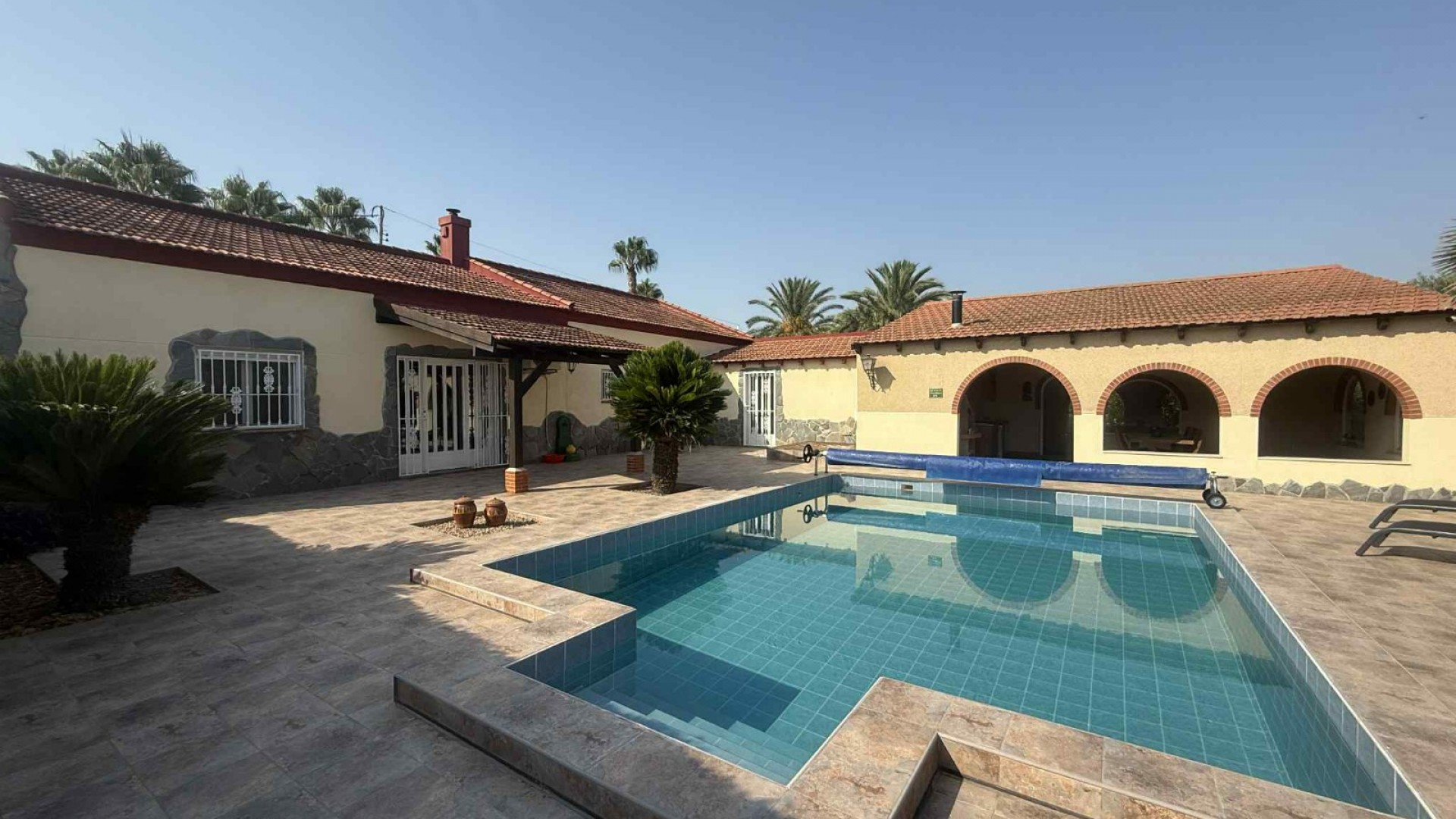 Resale - Finca Landgut -
Catral