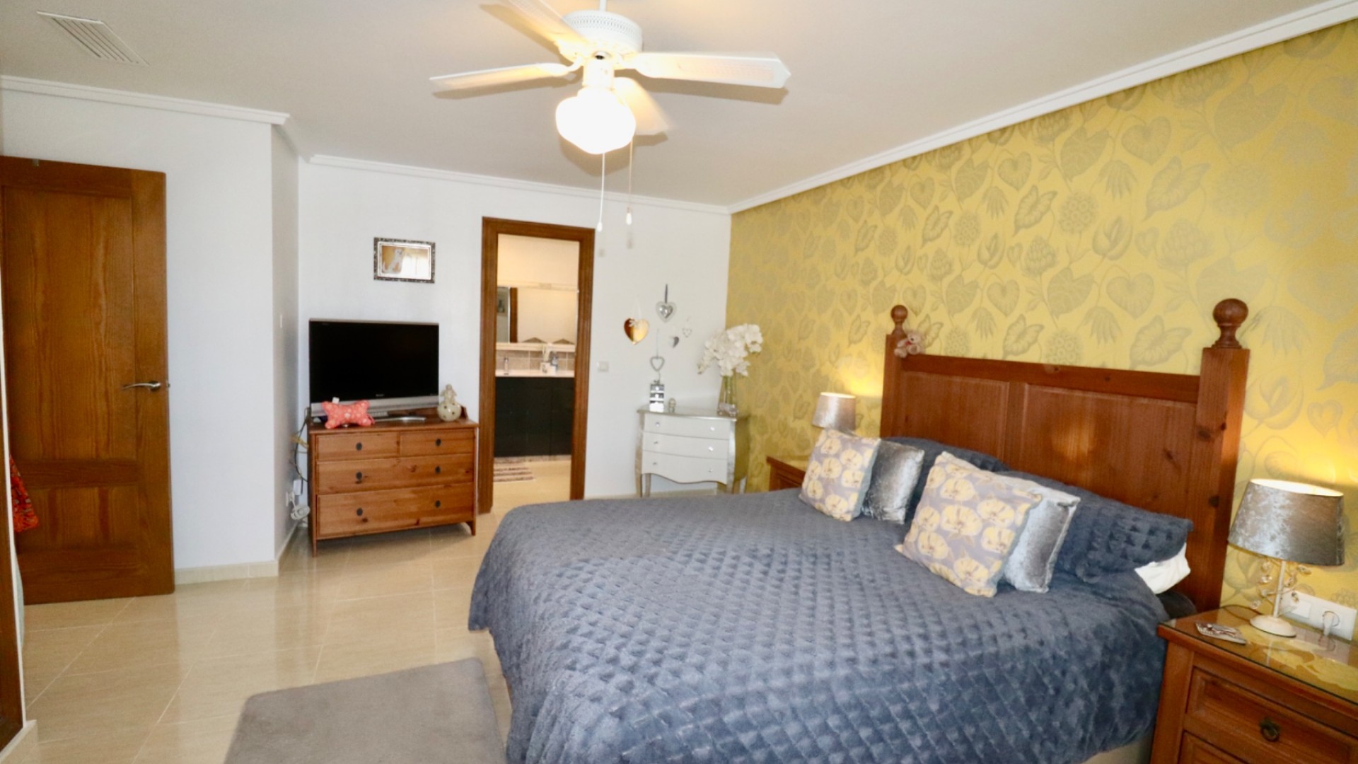 Resale - Finca Landgut -
Catral