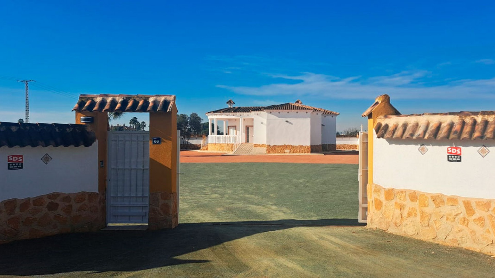 Resale - Finca Landgut -
Catral