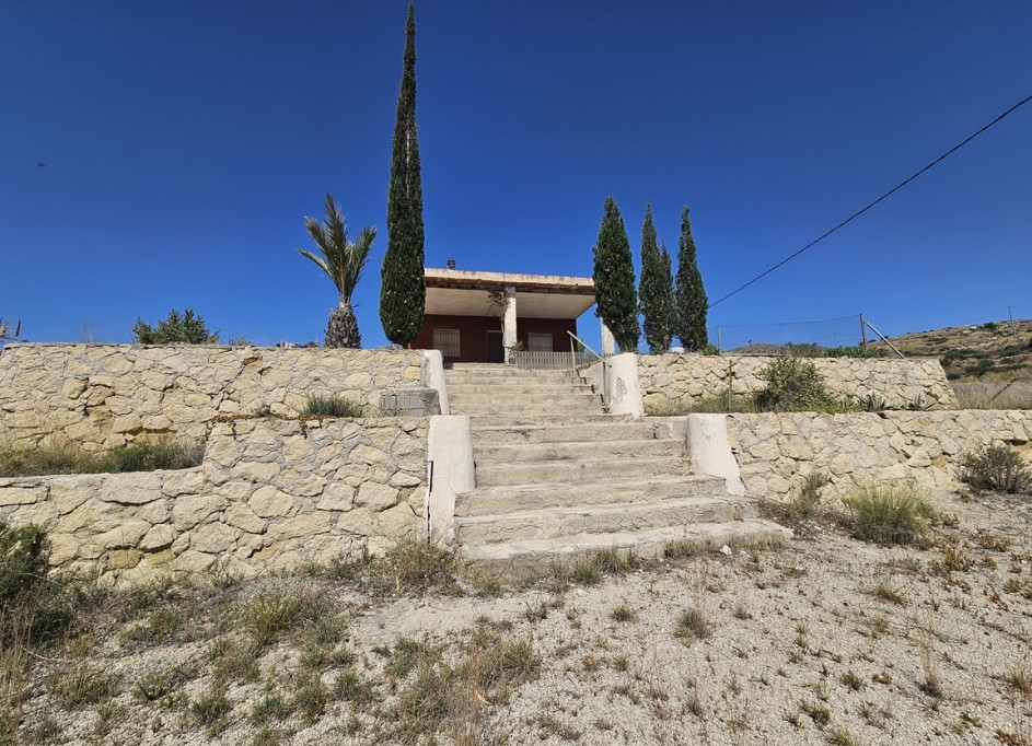 Resale - Finca Landgut -
Crevillente