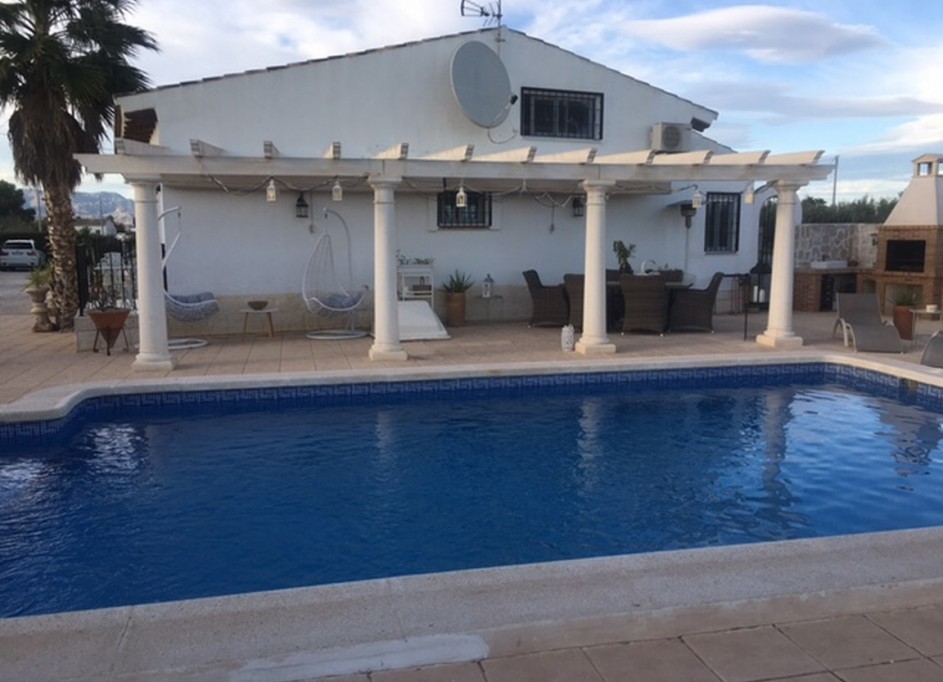 Resale - Finca Landgut -
Dolores