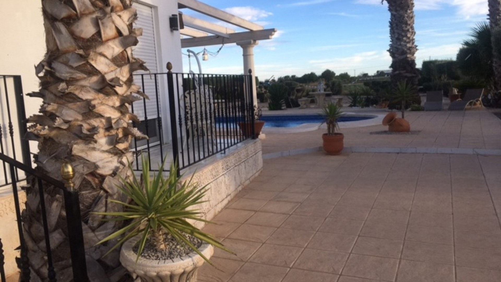 Resale - Finca Landgut -
Dolores