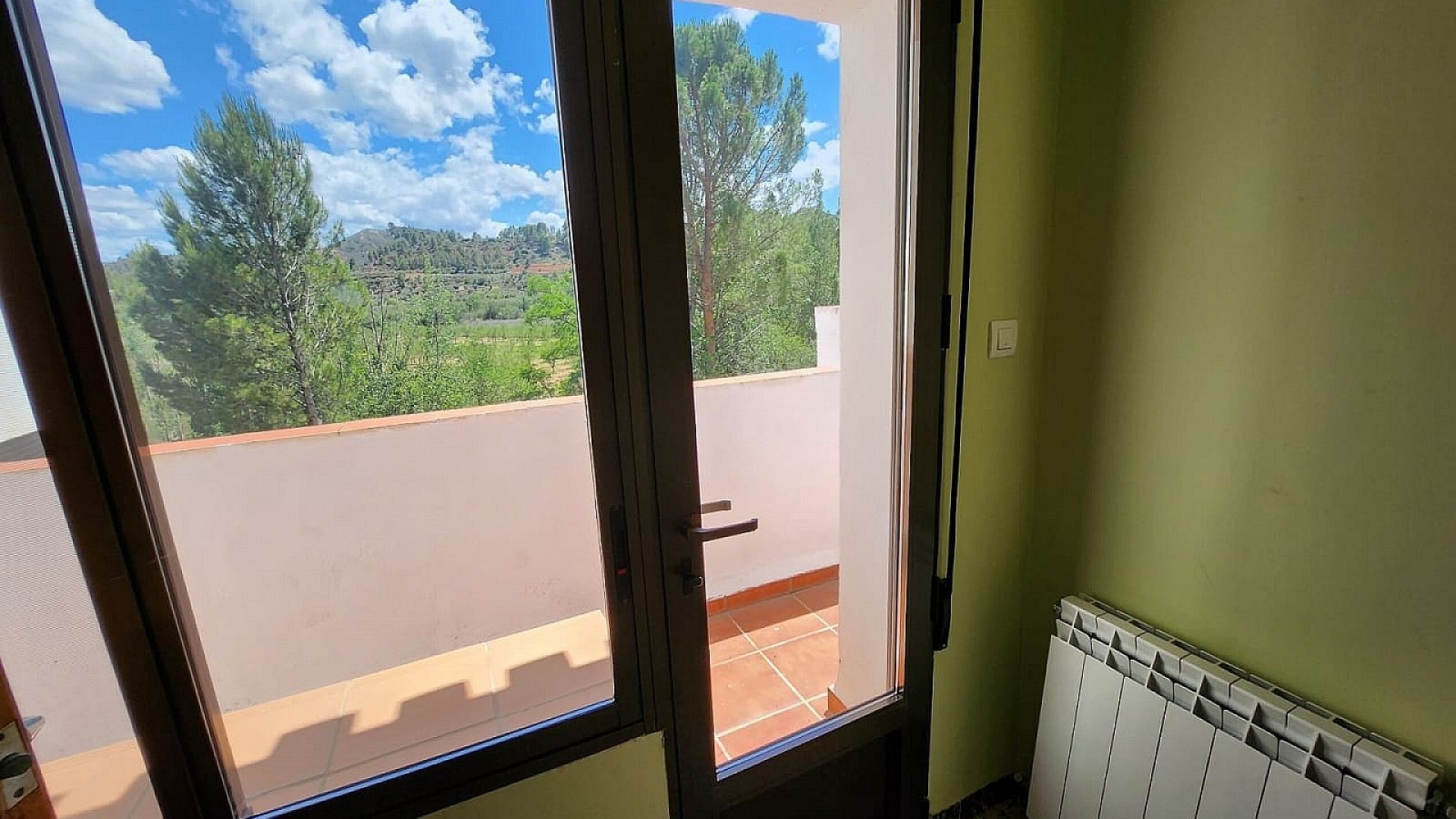 Resale - Finca Landgut -
Jalance