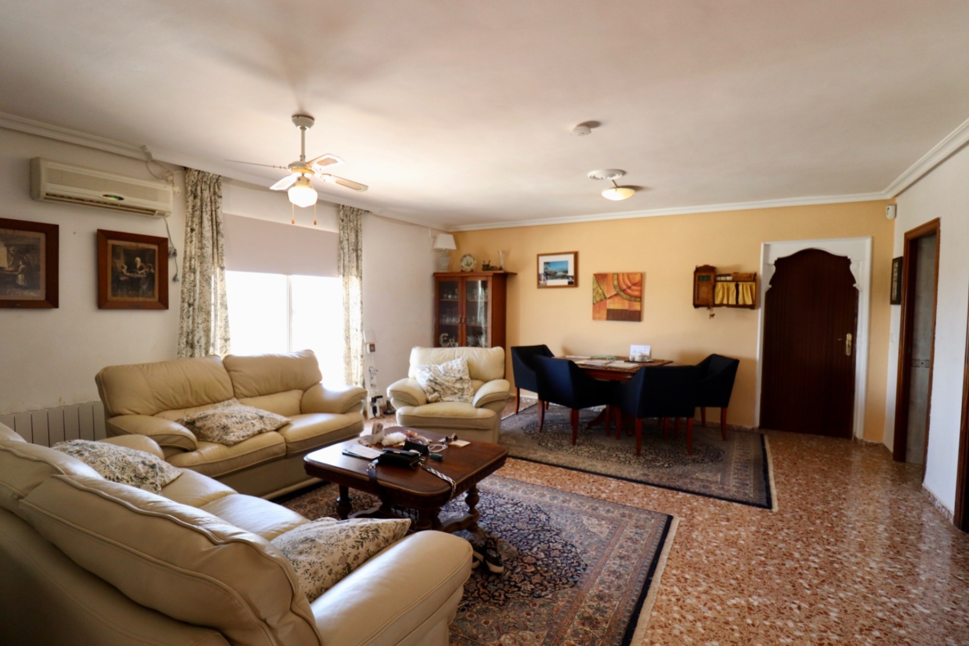 Resale - Finca Landgut -
La Mata
